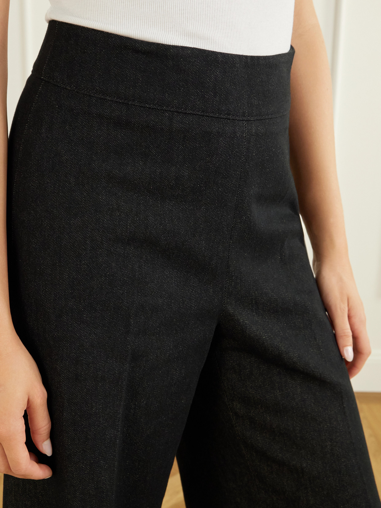 Diana High-Rise Wide- Leg