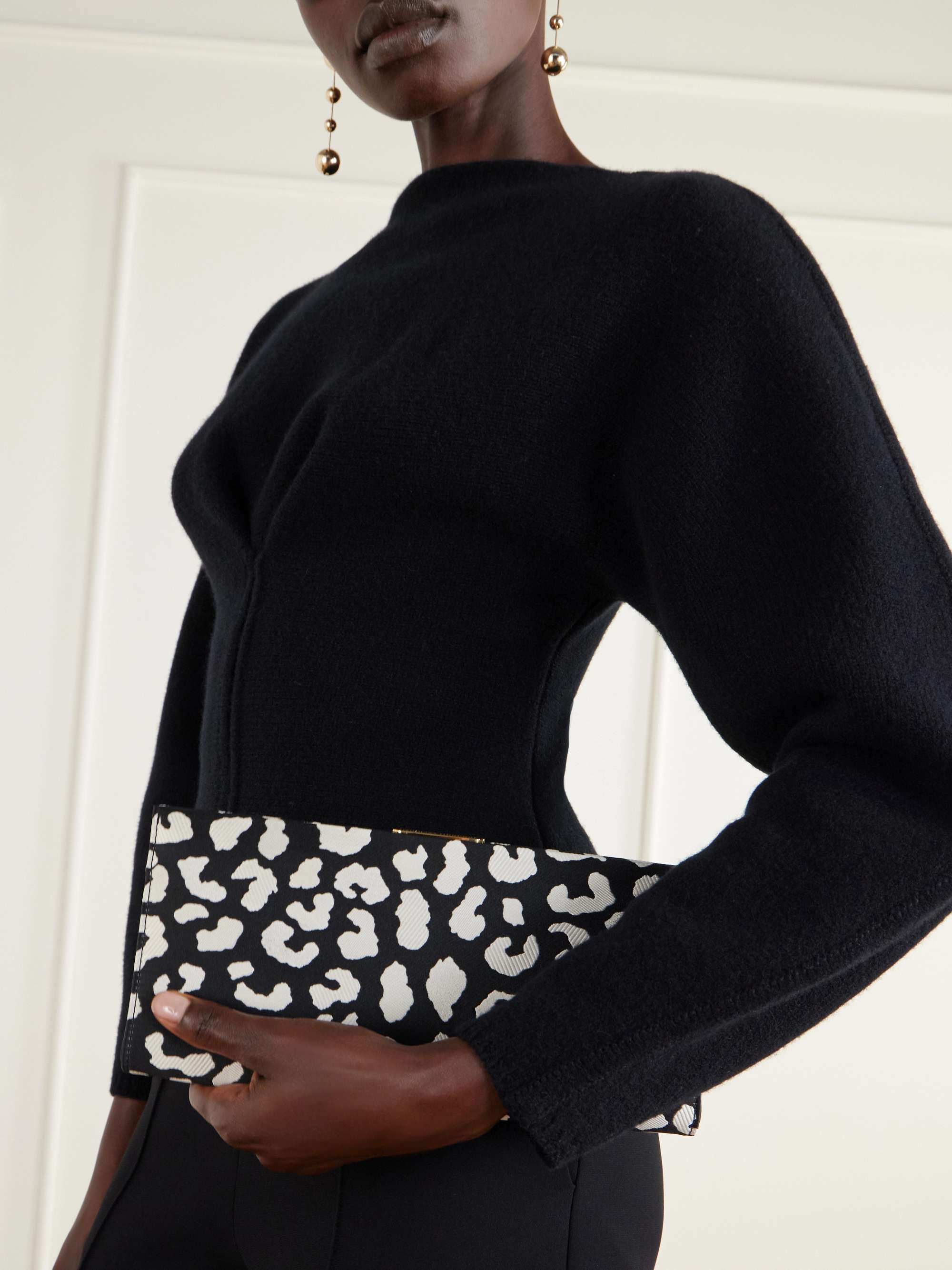 CAROLINA HERRERA 