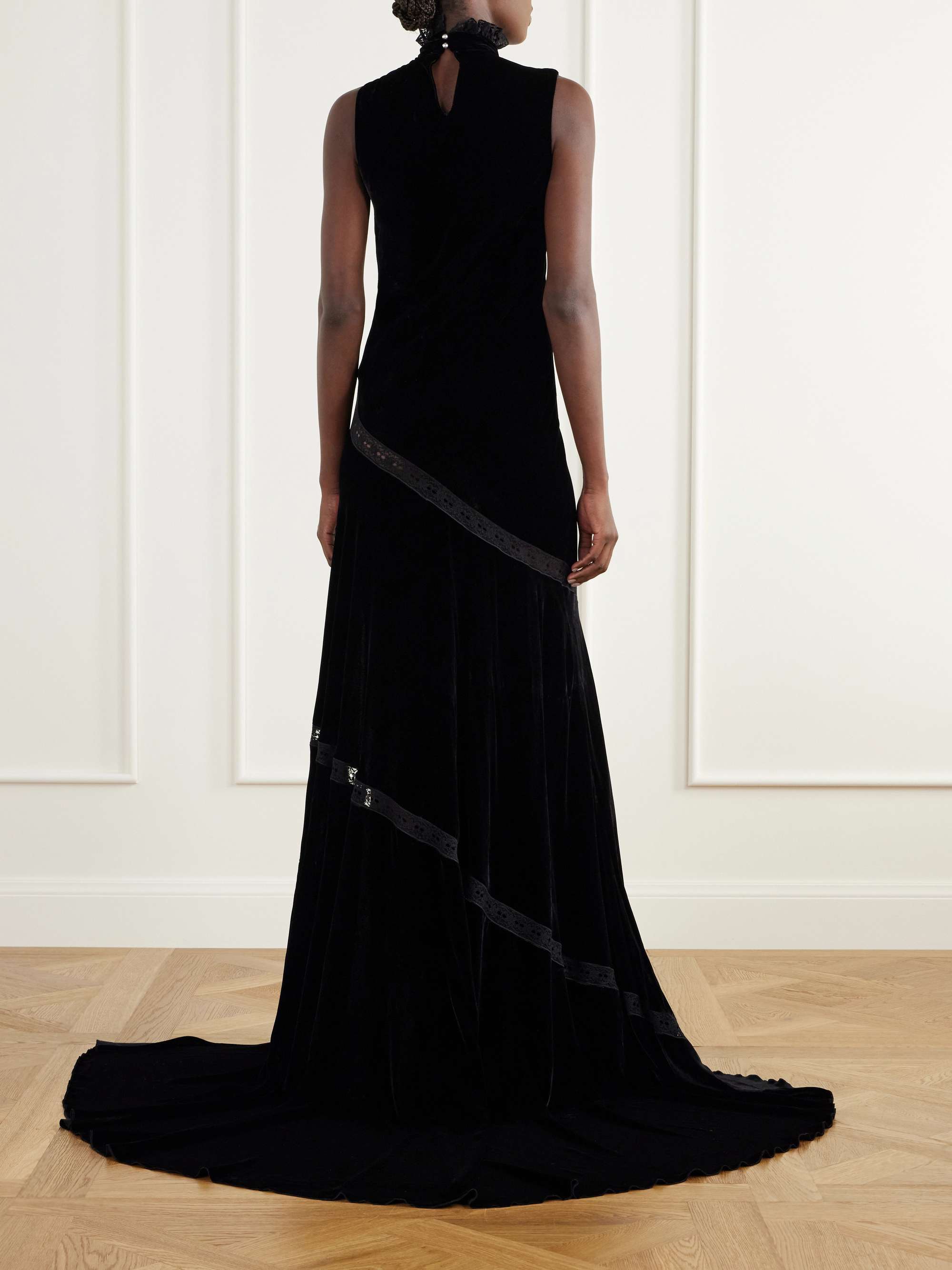ANN DEMEULEMEESTER 