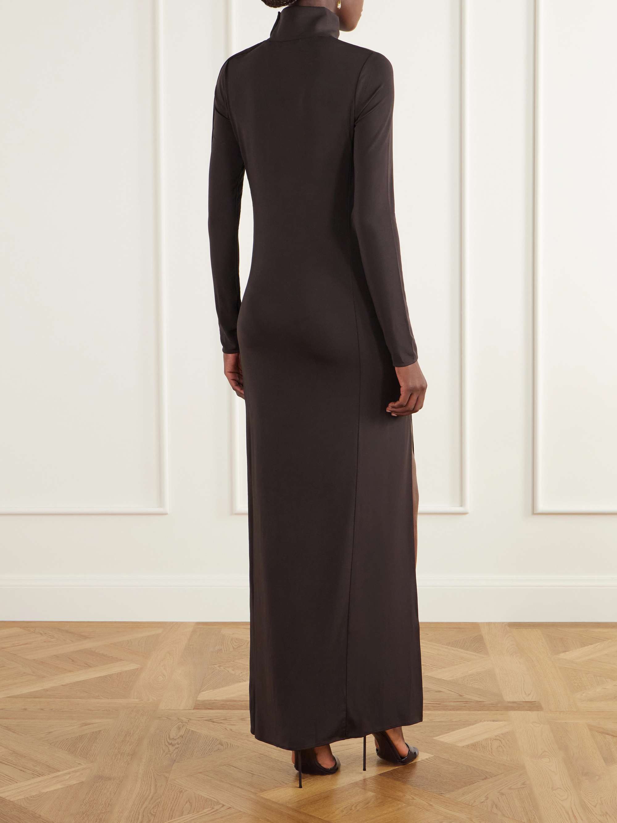 COURRÈGES 