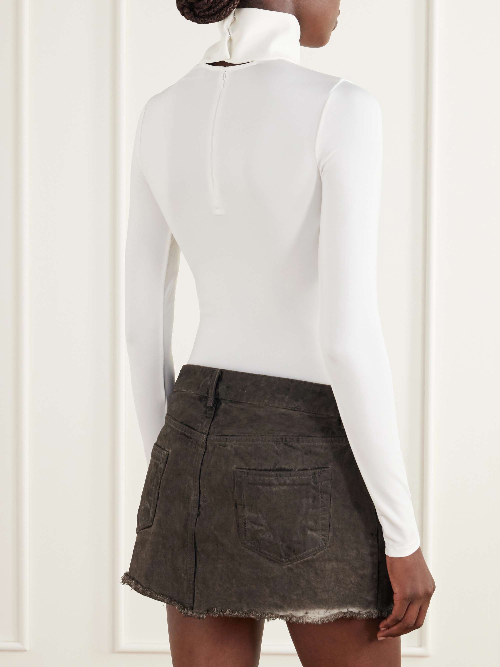 COURRÈGES 