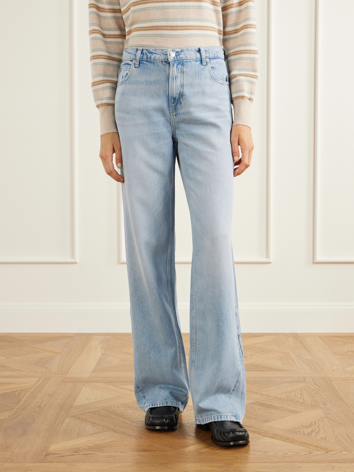 Traveler Mid-Rise Wide- Leg