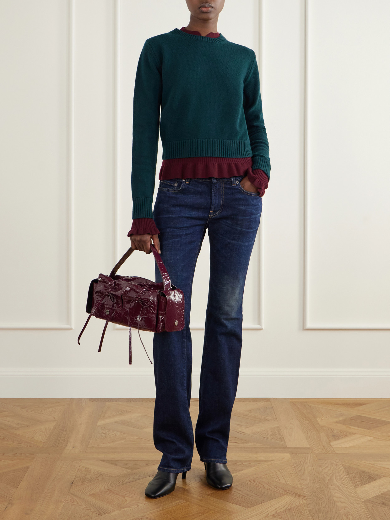 Multipocket Bow-Detail Crinkled Shoulder Bag