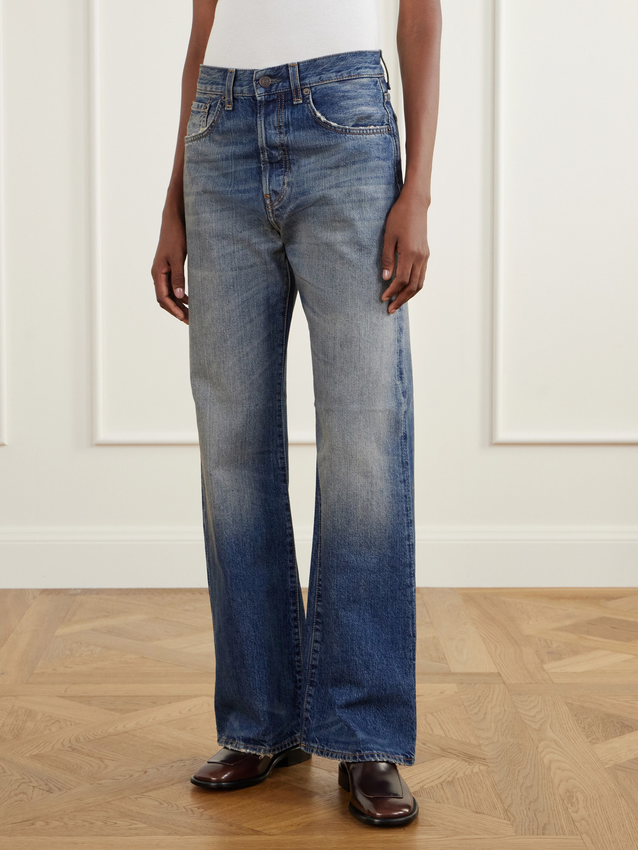 Mid-Rise Straight-Leg Jeans