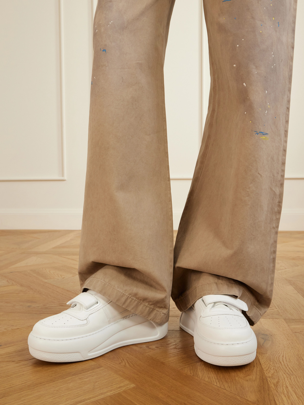 Steffey Logo-Detailed Leather Platform Sneakers