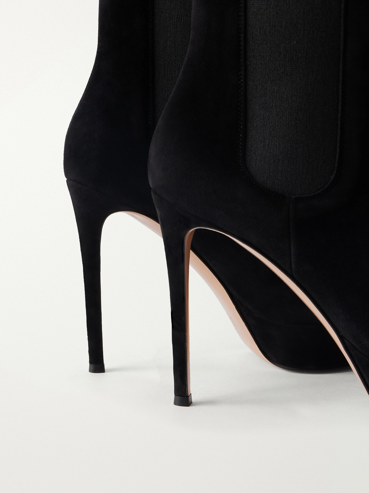 85 Ankle Boots