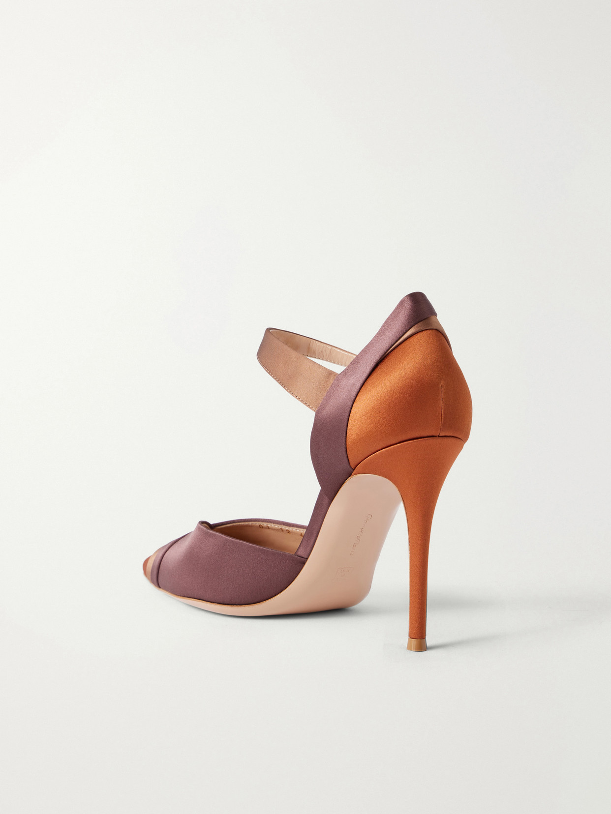 95 Crepe-Satin Pumps