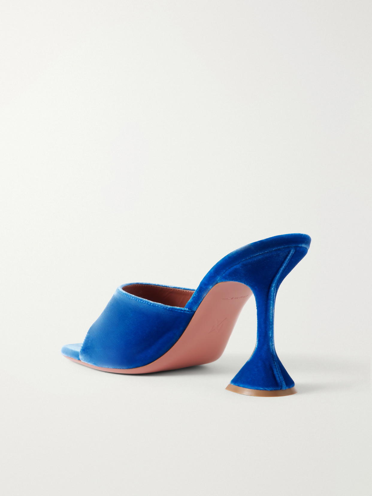 Lupita 95 Velvet Mules