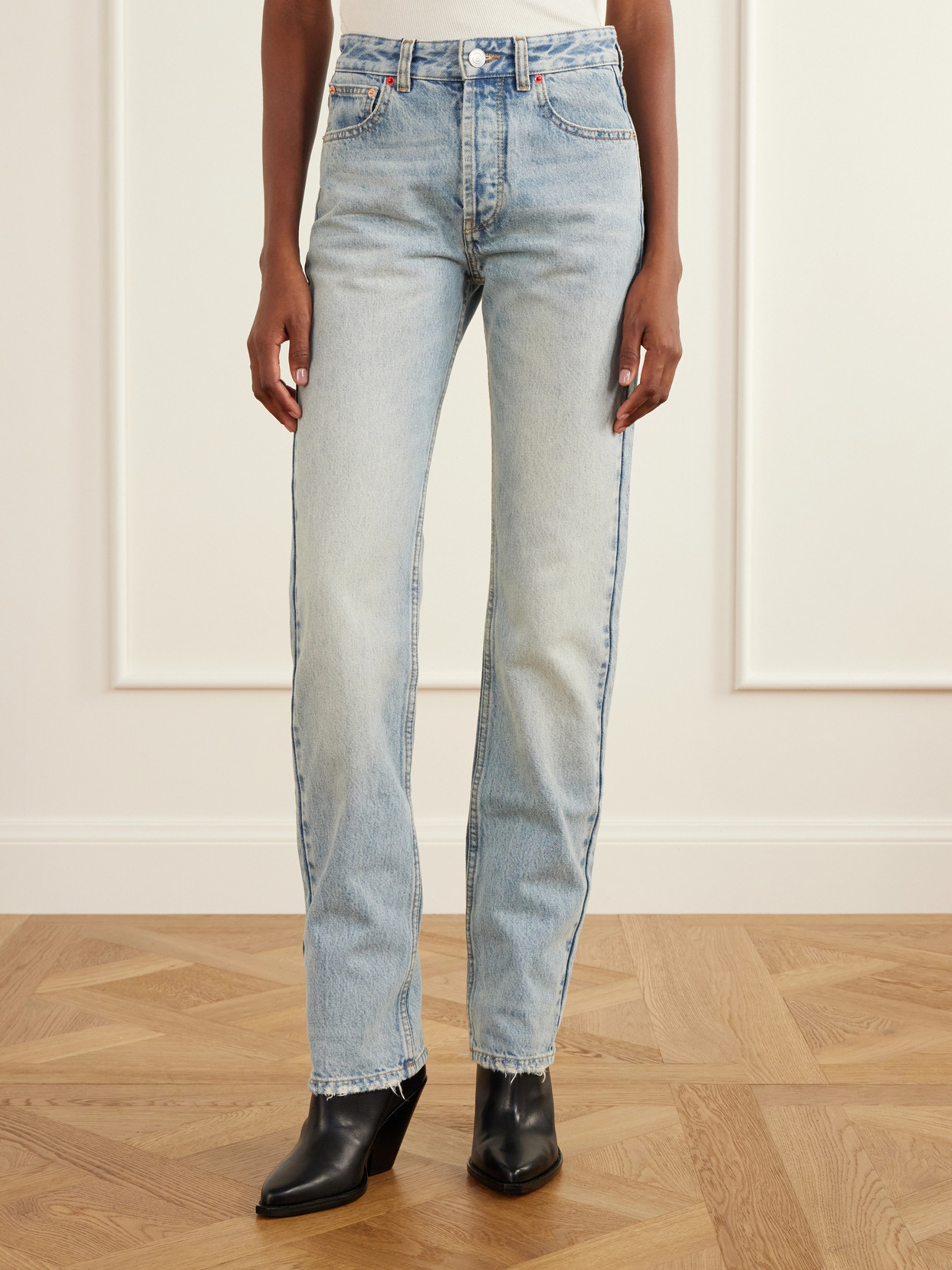 Daya Mid-Rise Straight-Leg Jeans