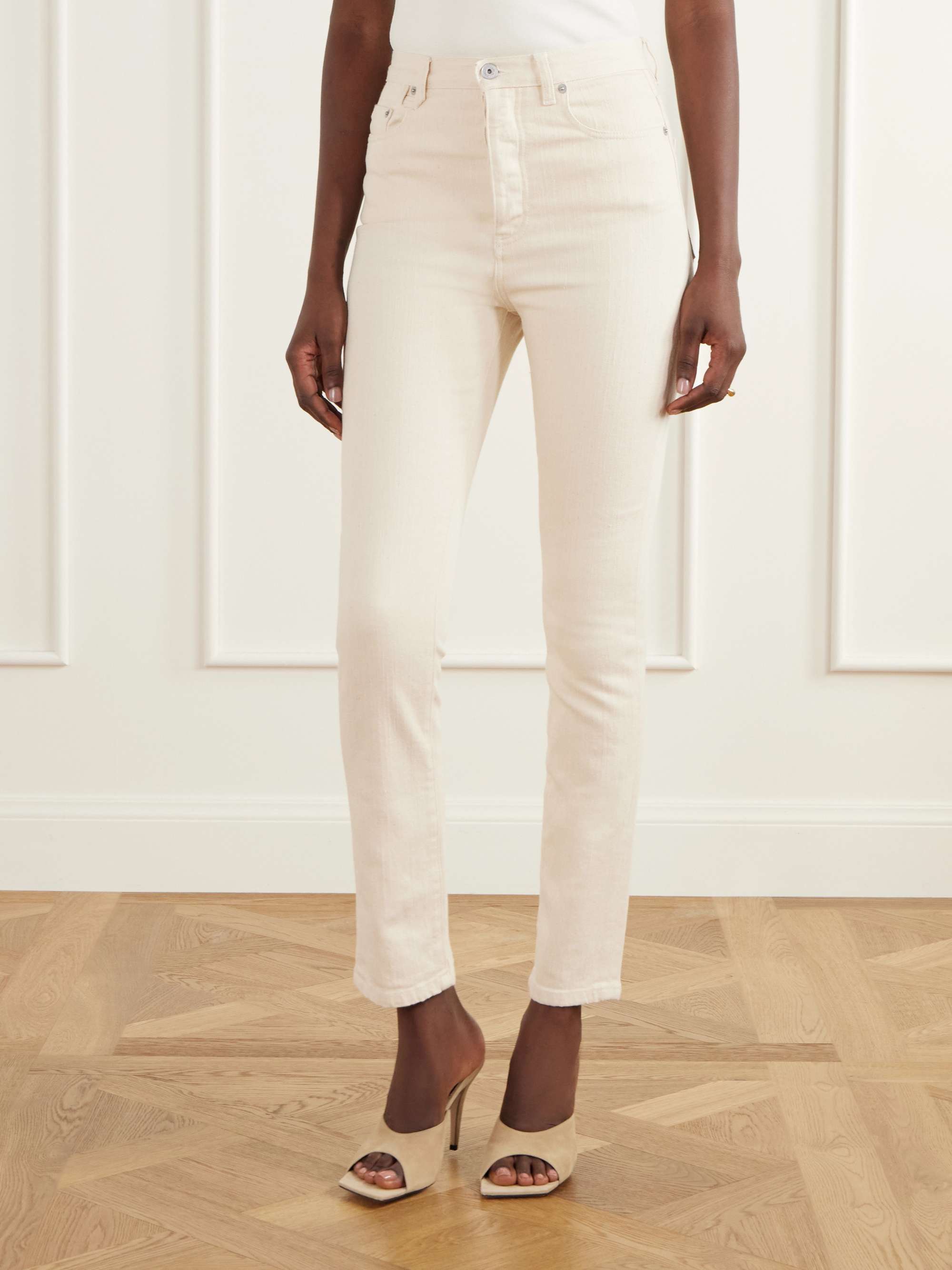 JACQUEMUS 