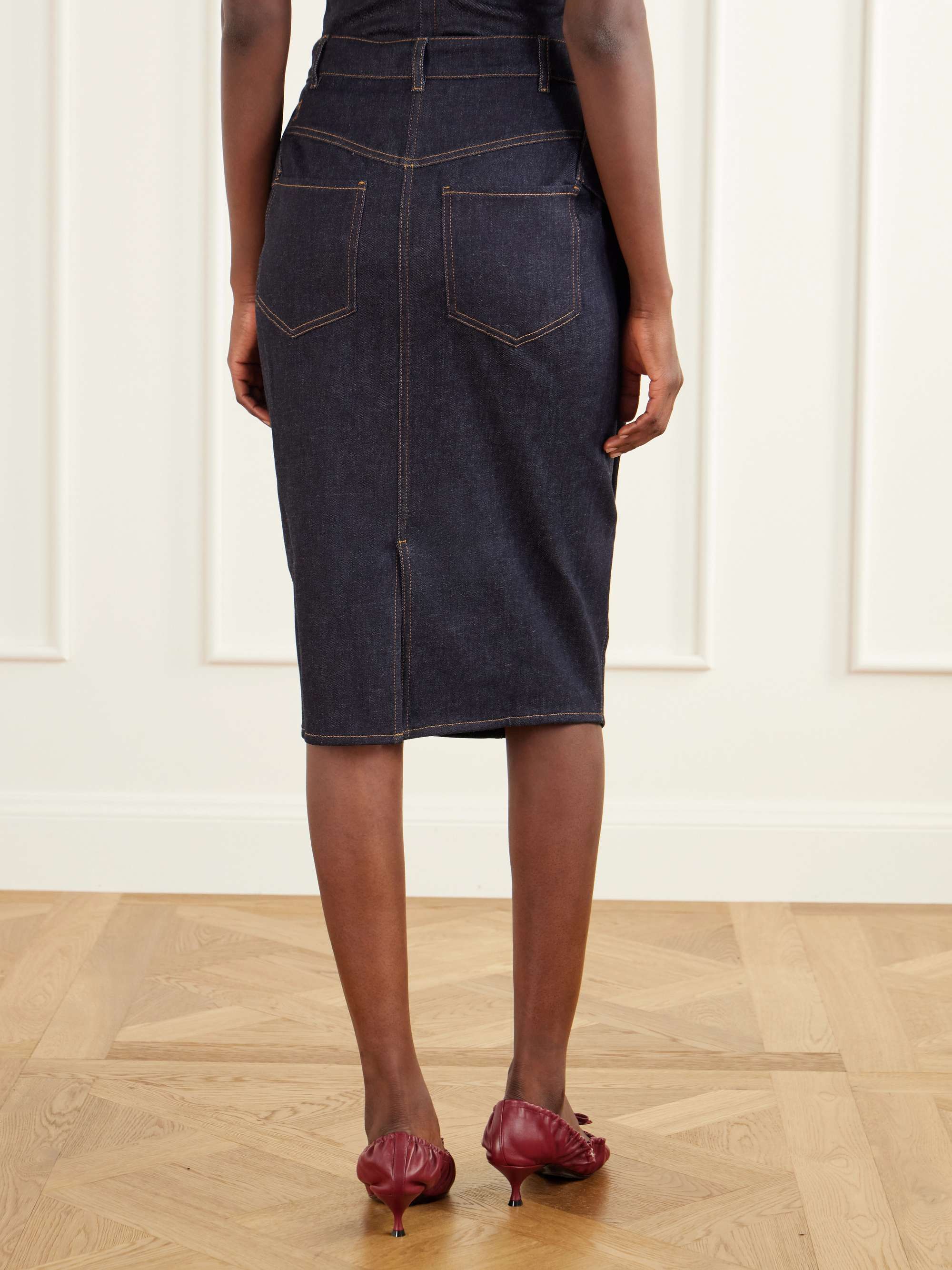 JACQUEMUS 