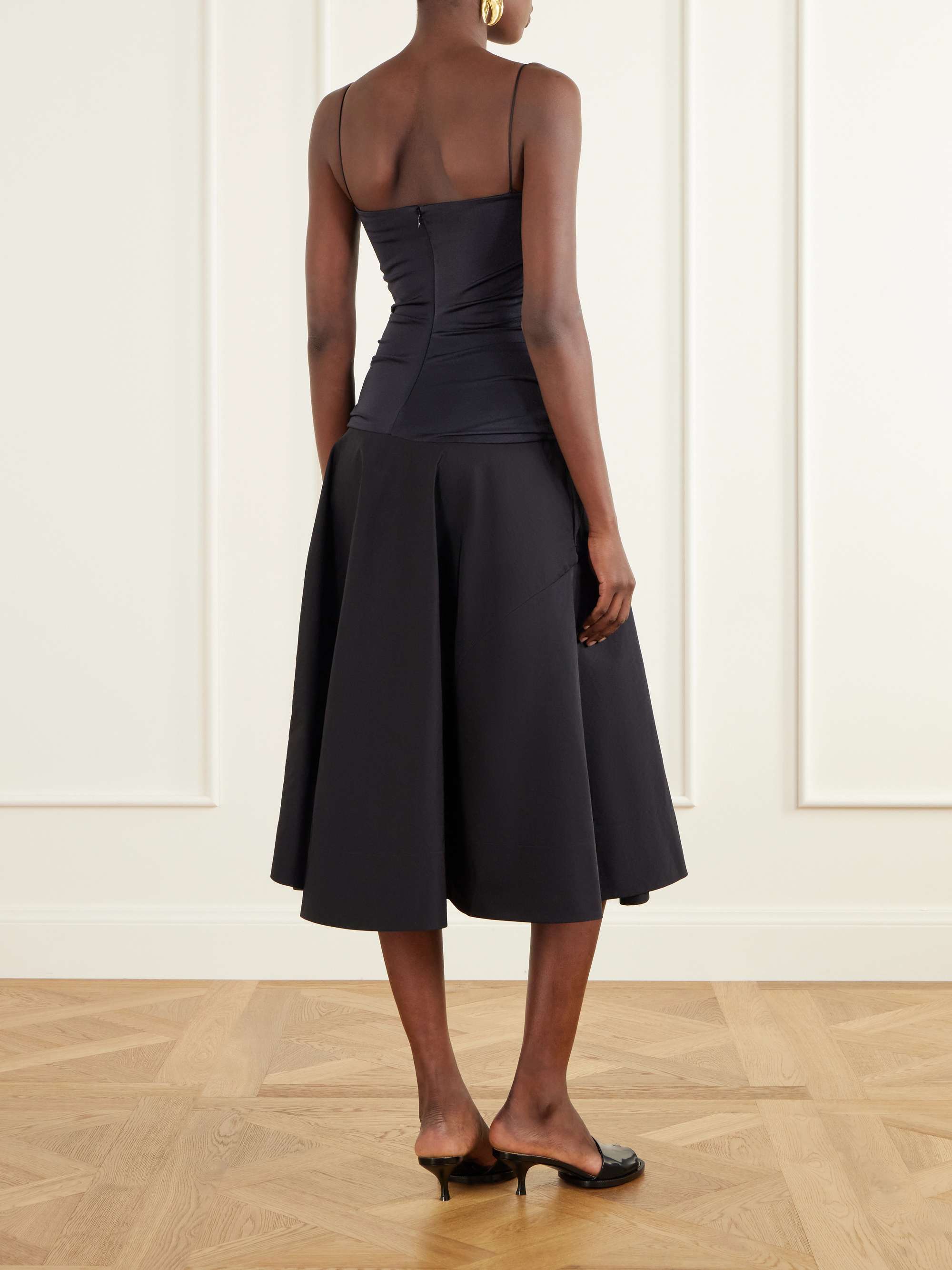 JACQUEMUS 