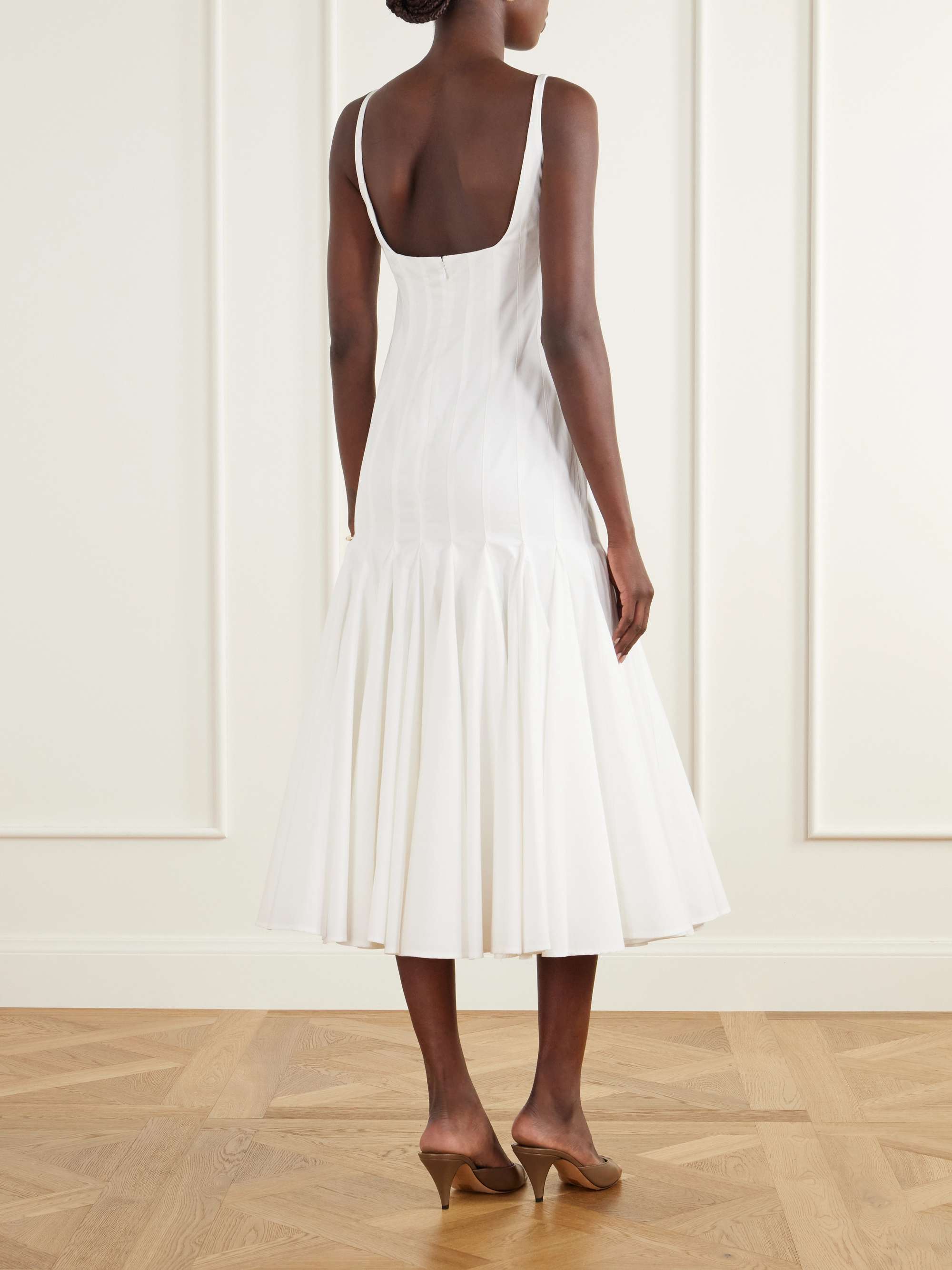 JACQUEMUS 