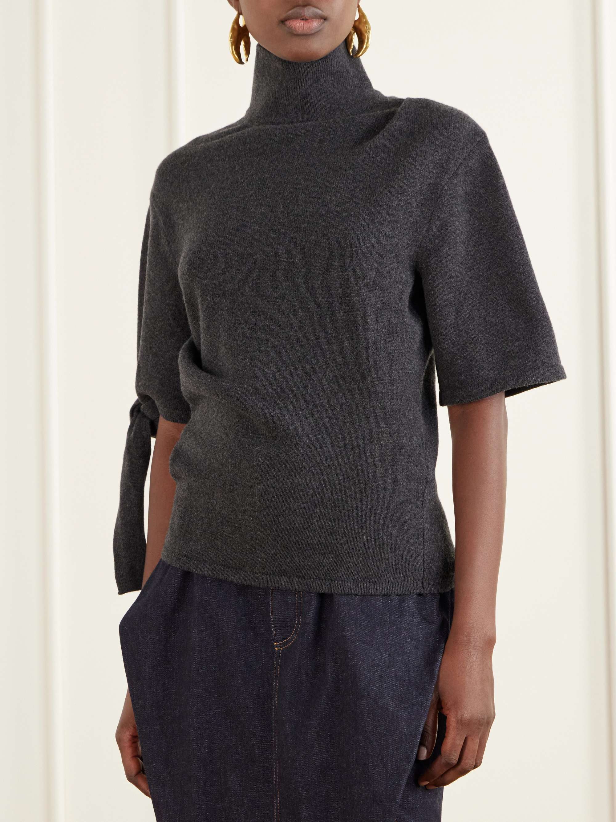 JACQUEMUS 