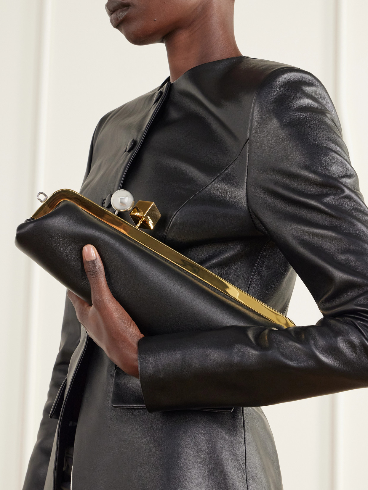 La Pochette Salon Shoulder Bag