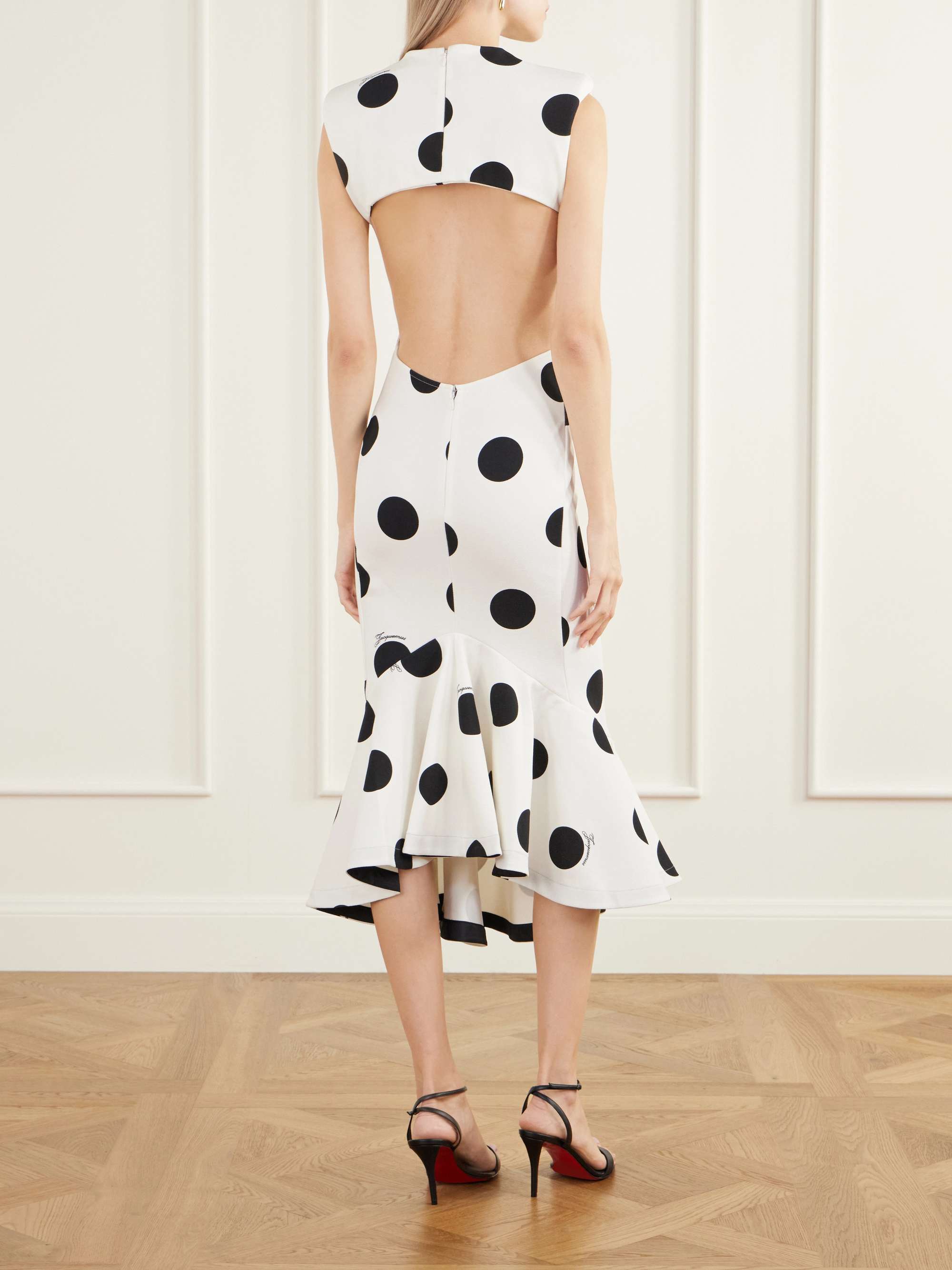 JACQUEMUS 