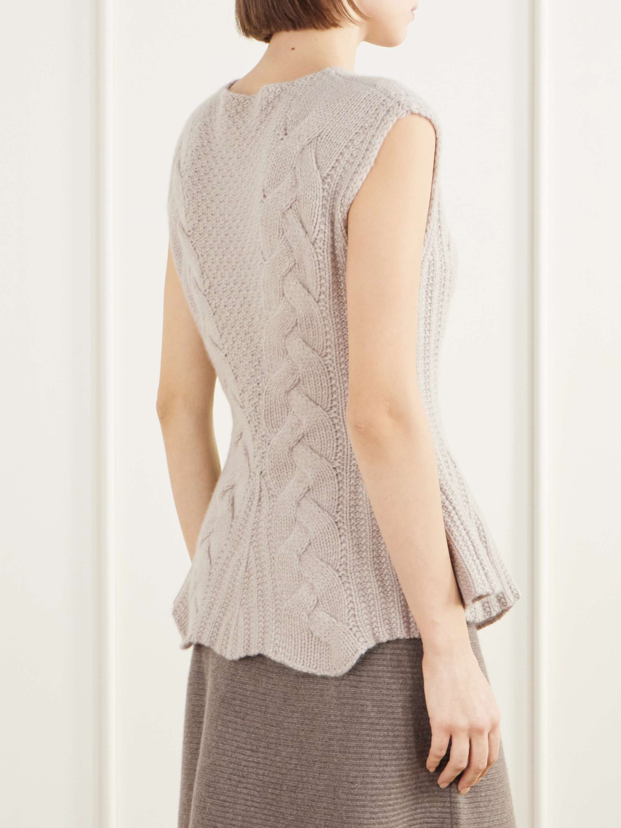 LISA YANG Signy cable-knit cashmere top | NET-A-PORTER