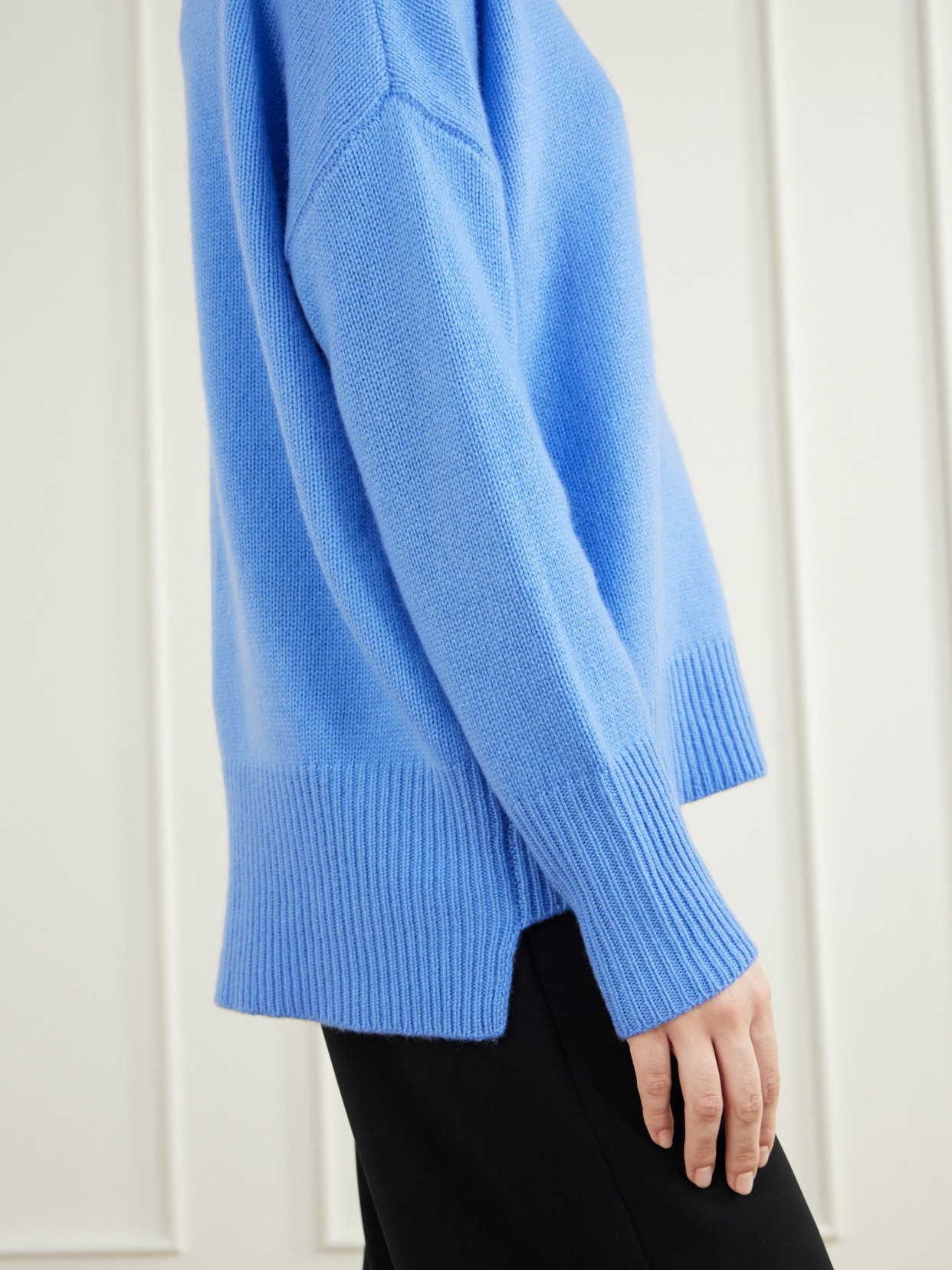 Hiedi Cashmere Turtleneck Sweater