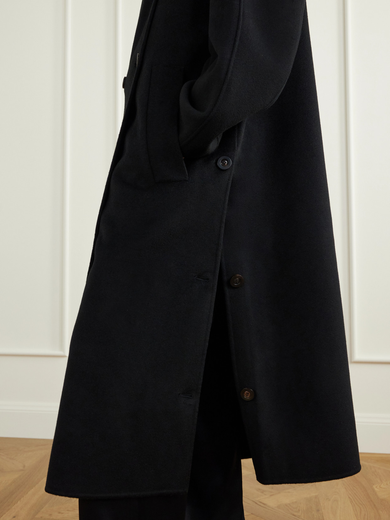 Button Wool And Cashmere-Blend Coat