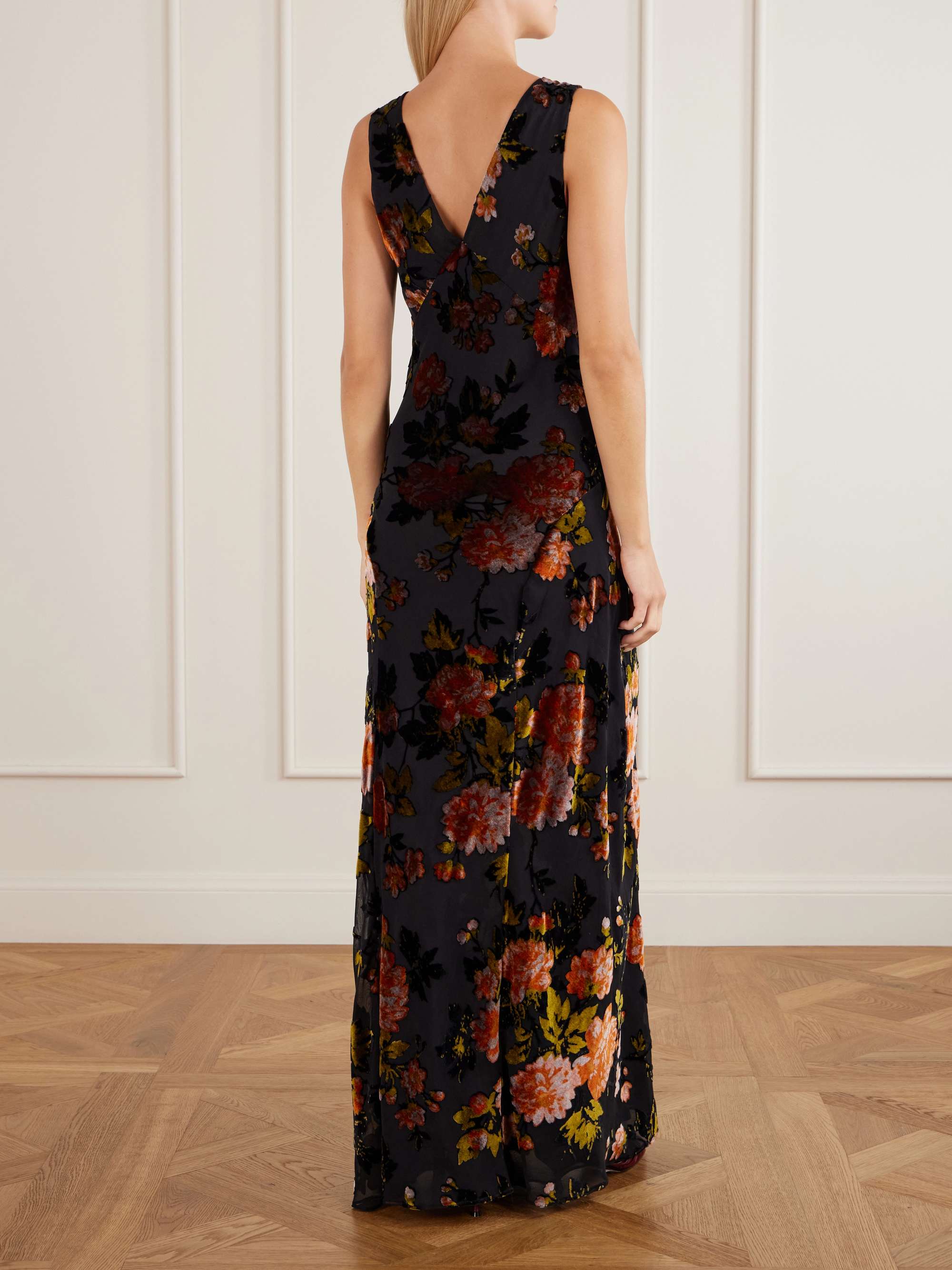 ANNA SUI 