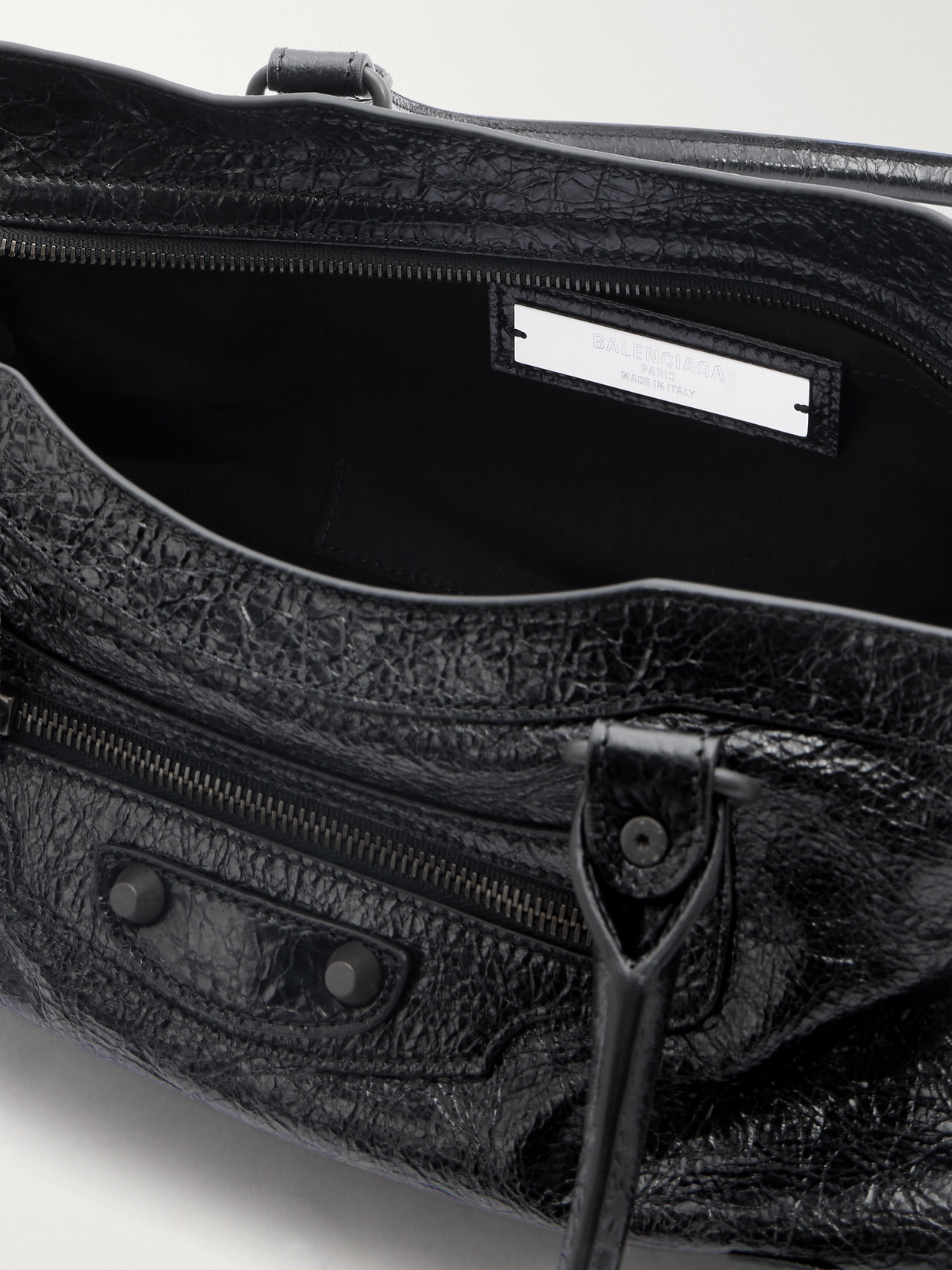 Le City East-West Shoulder Bag