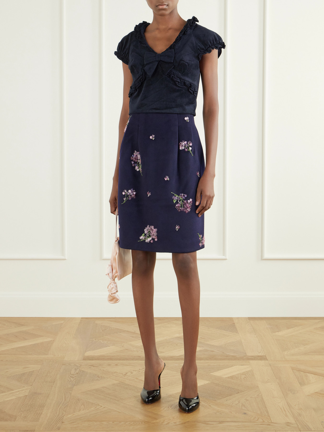 Shushu/Tong - Crisscross Cropped Bow-Detailed Ruffled Velvet Top