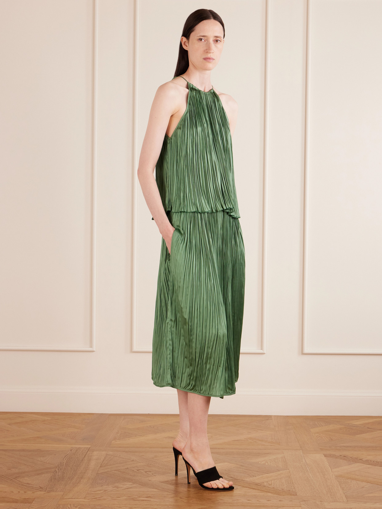 Avelline Plissé-Satin Midi