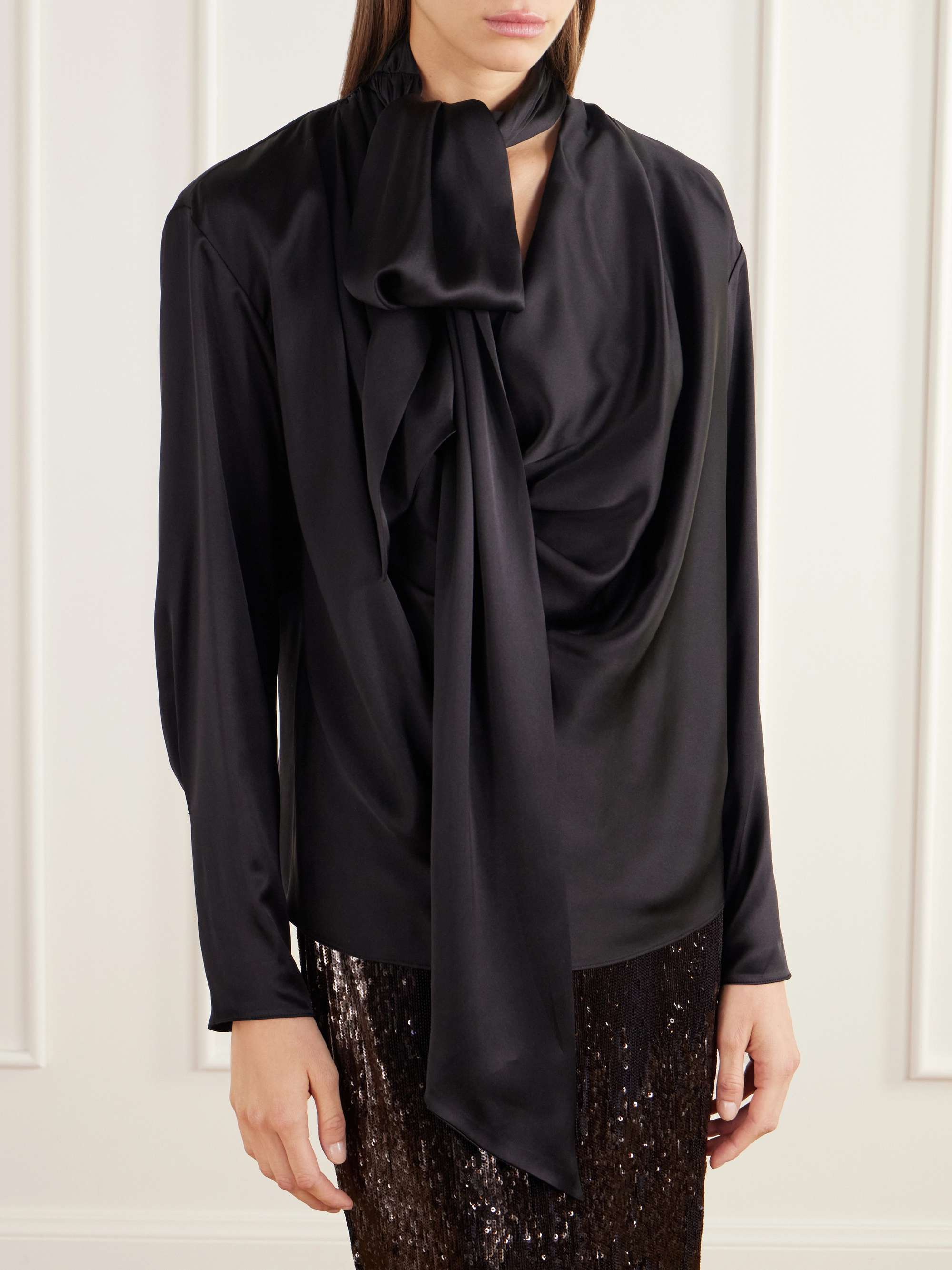 BALMAIN 
