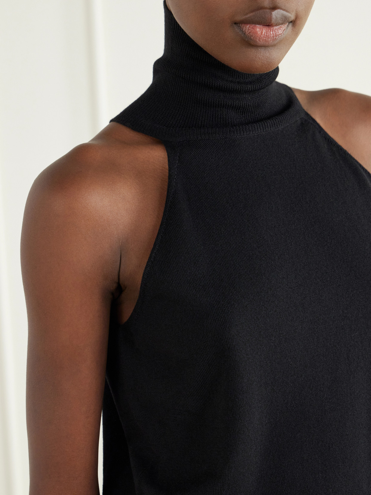 Fforme Devon Virgin Wool Blouse In Black