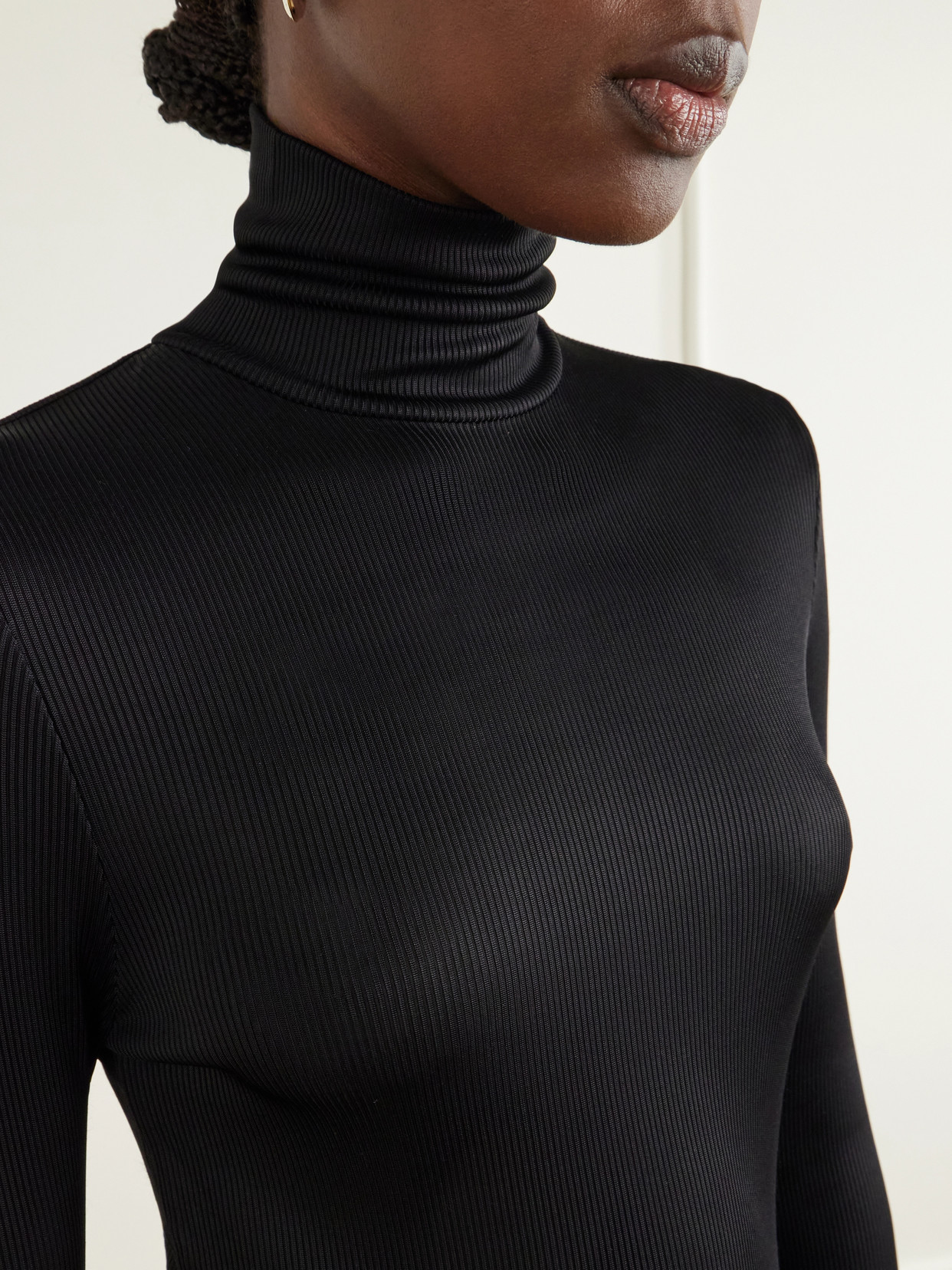 Agolde Delphi Ribbed Stretch T-shirt In Black