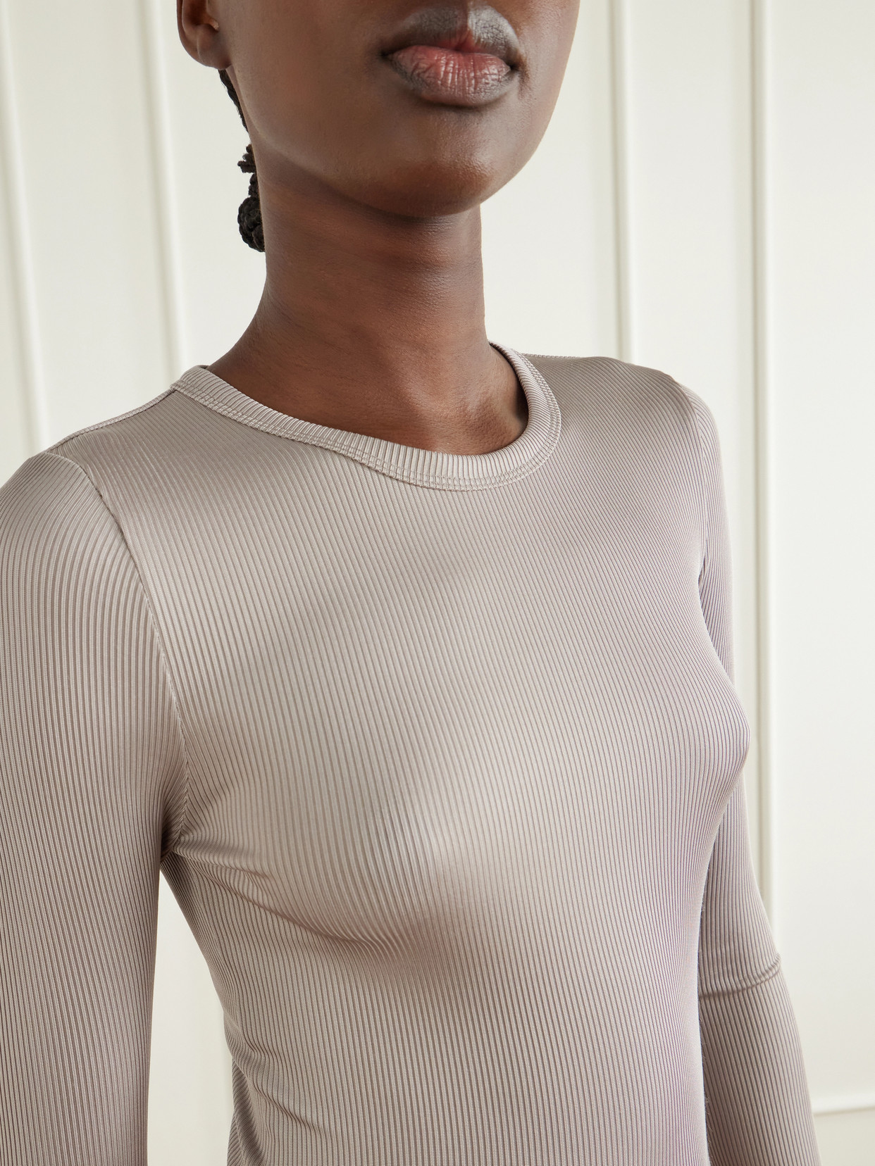 Agolde Delphi Ribbed Stretch T-shirt In Brown