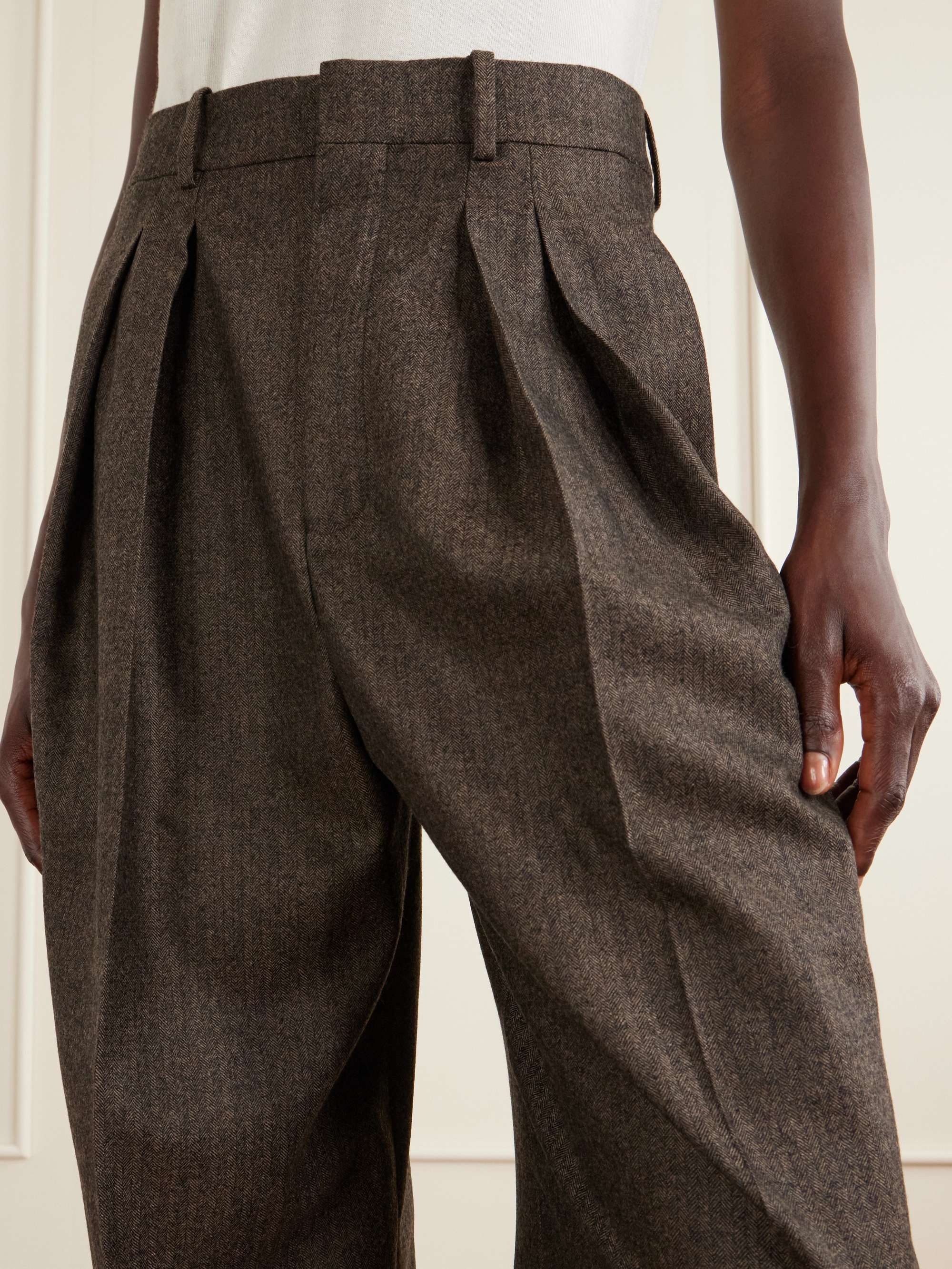 SAINT LAURENT Straight-leg wool pants | NET-A-PORTER