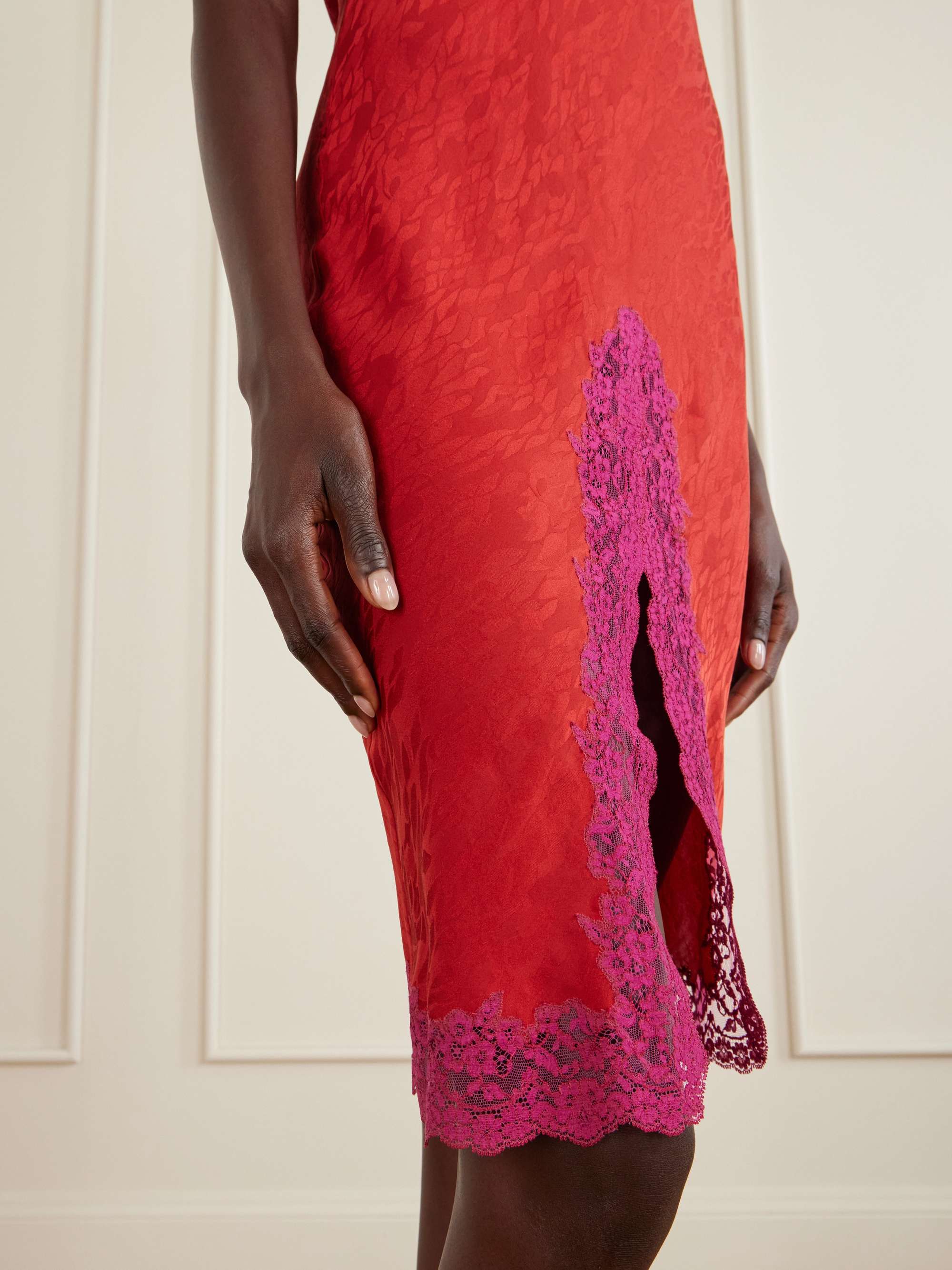 red lace midi dress Endless Rose up side Red Elegant Knit Halter Midi