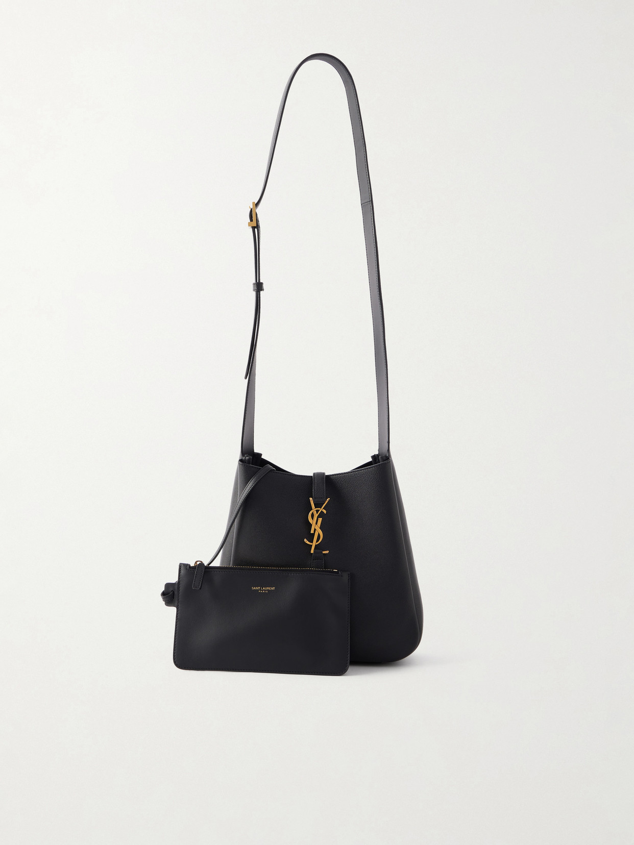 Le 5 À 7 Shoulder Bag