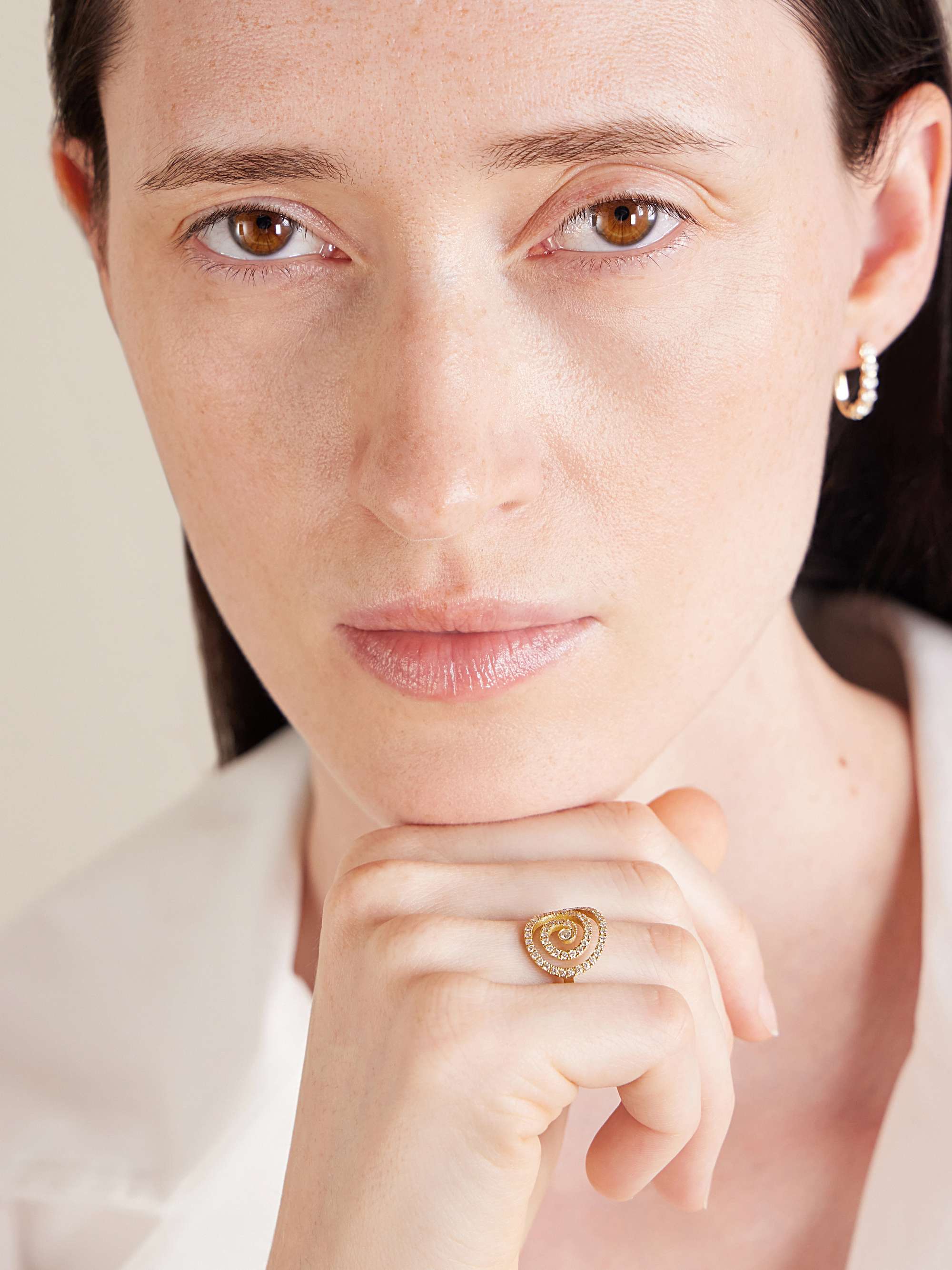 ILEANA MAKRI 