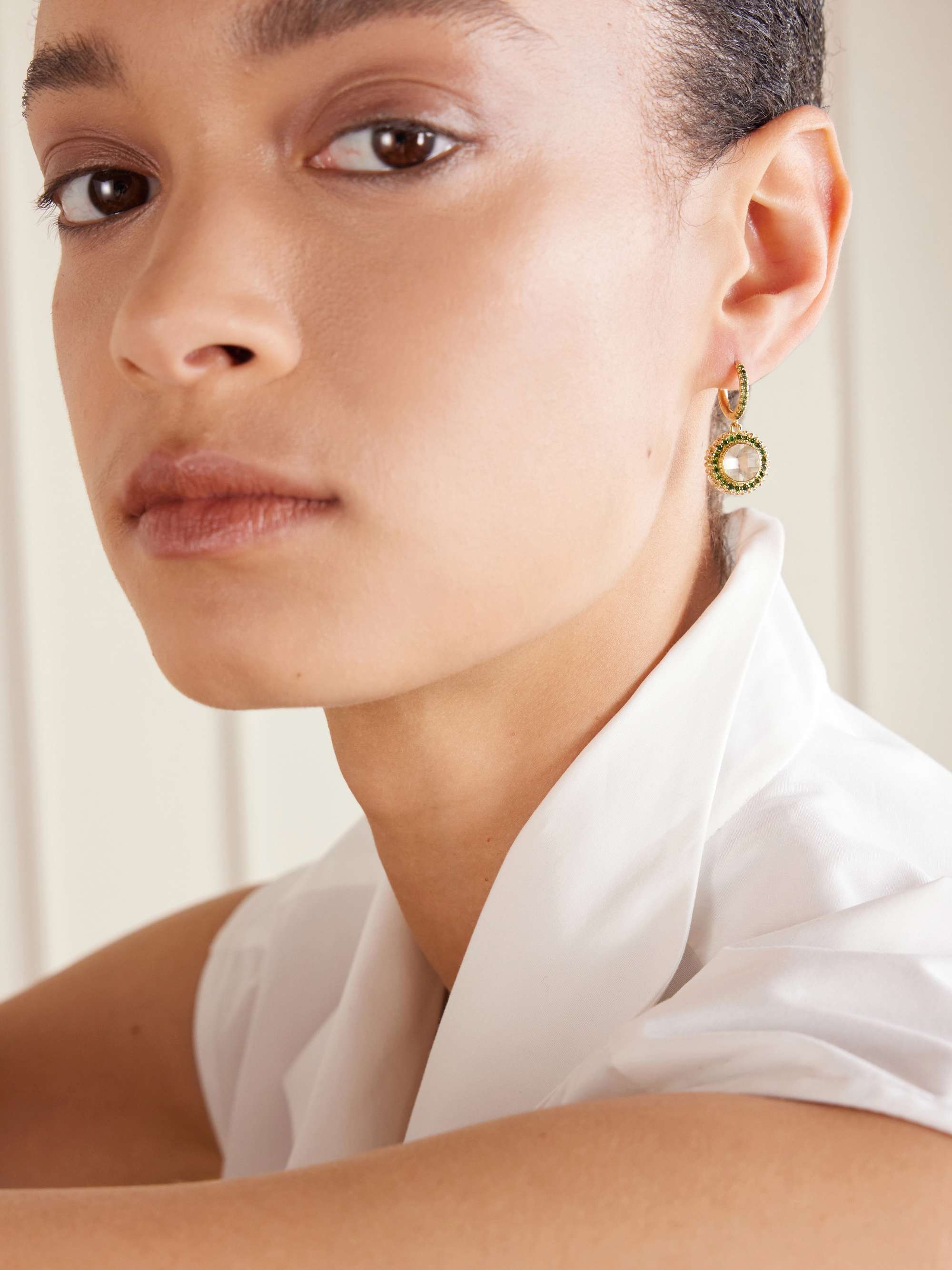 ILEANA MAKRI 