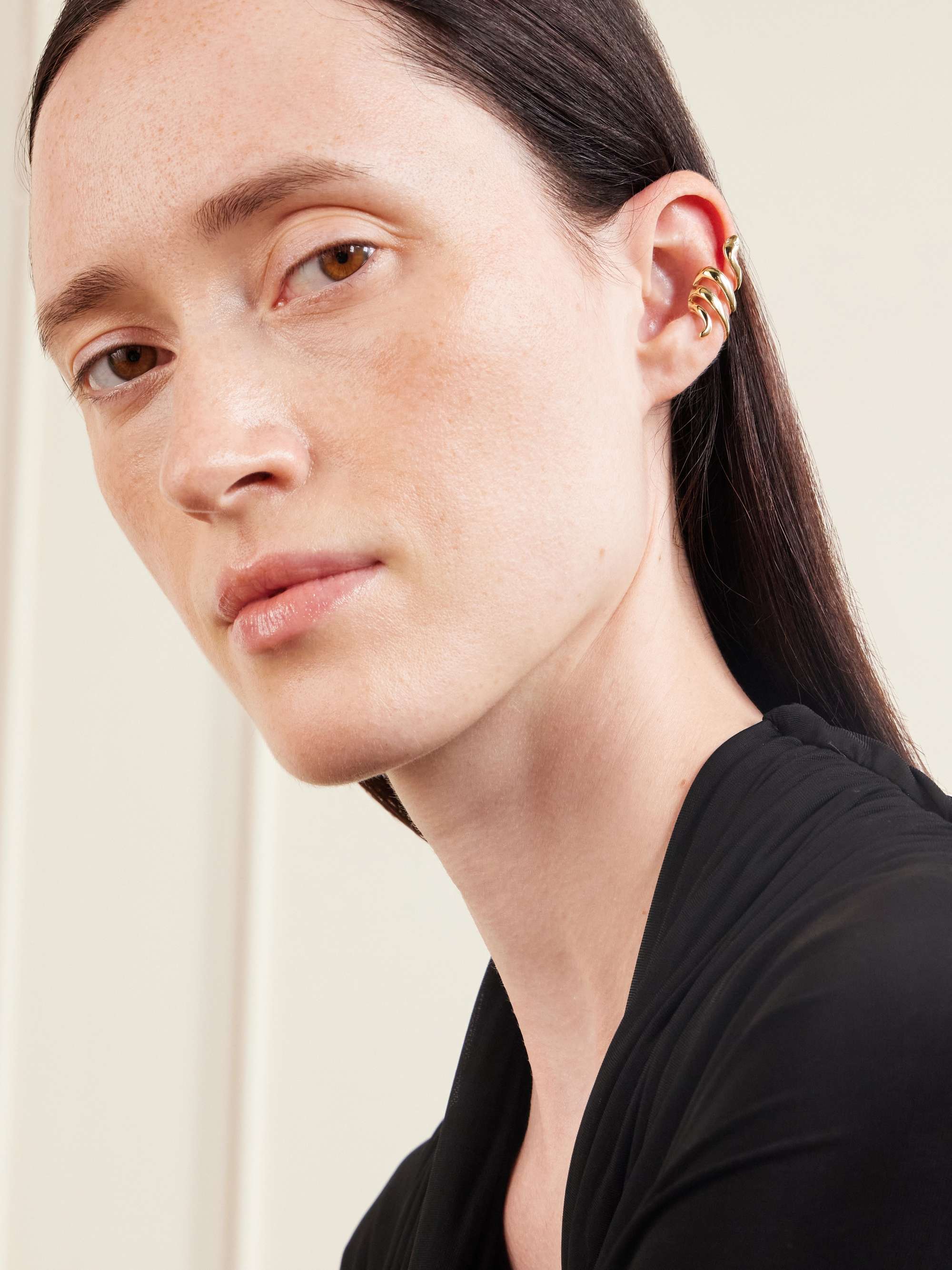 ILEANA MAKRI 