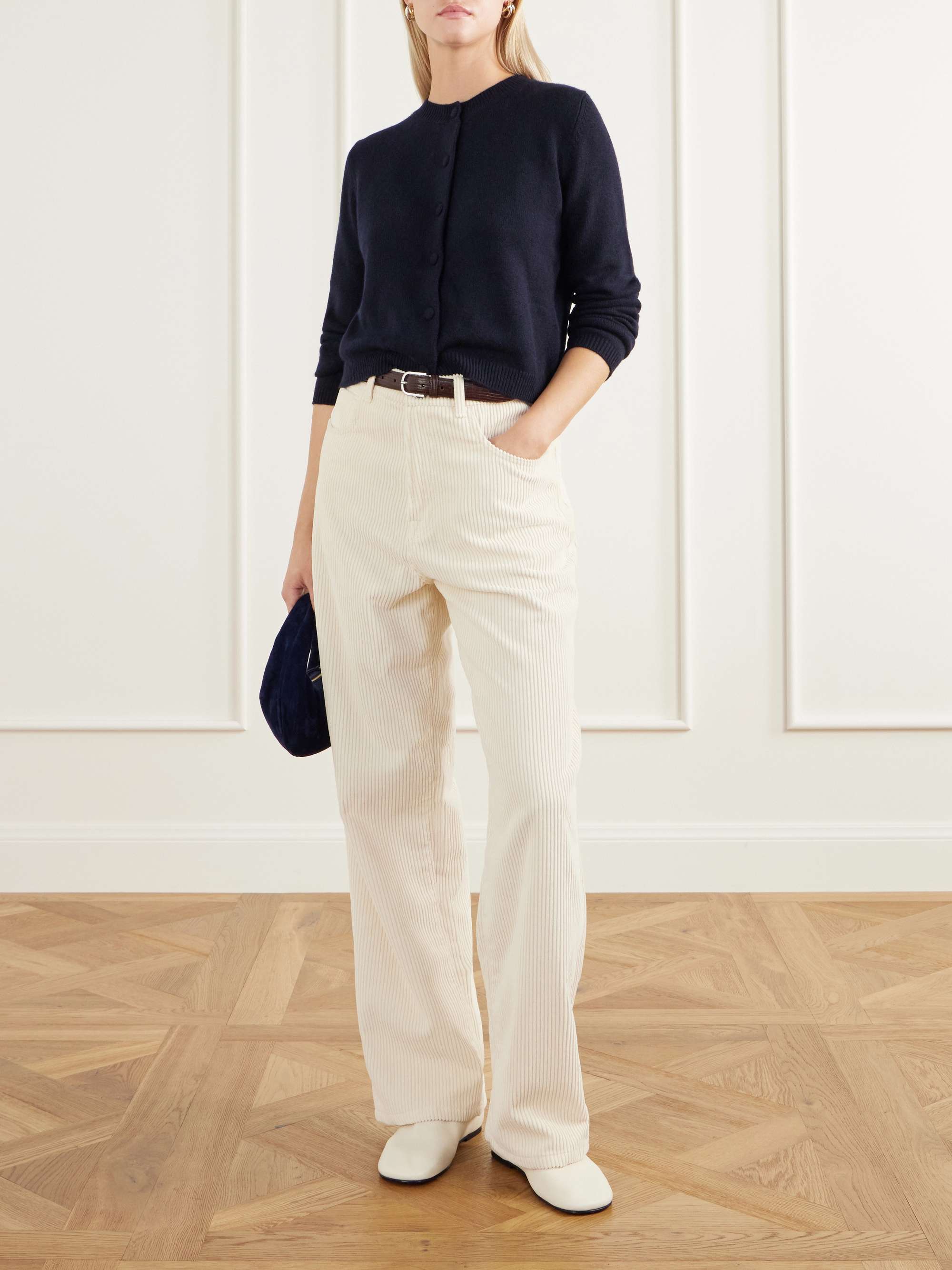 ALLUDE 