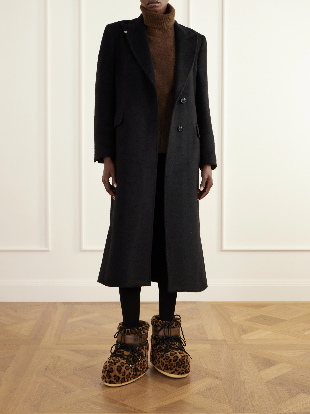 Icon Low Leopard-Print Fleece Snow Boots