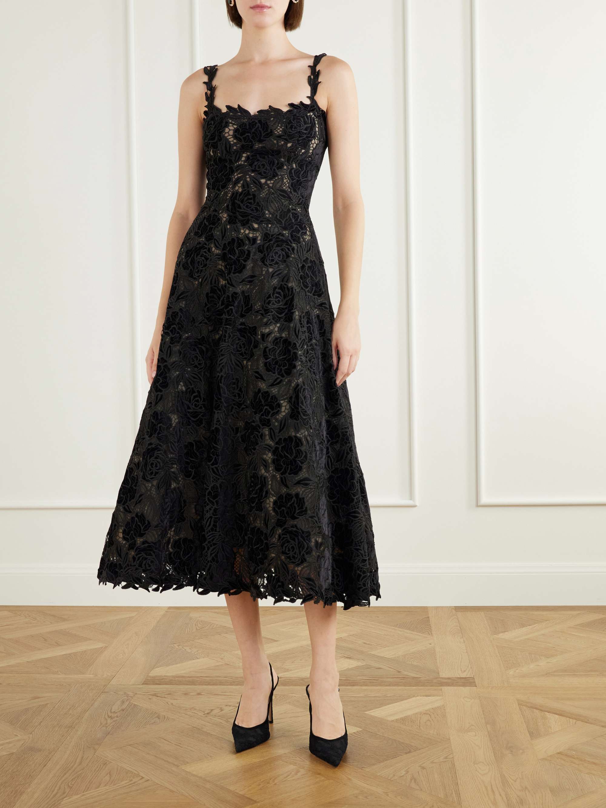 CAROLINA HERRERA 