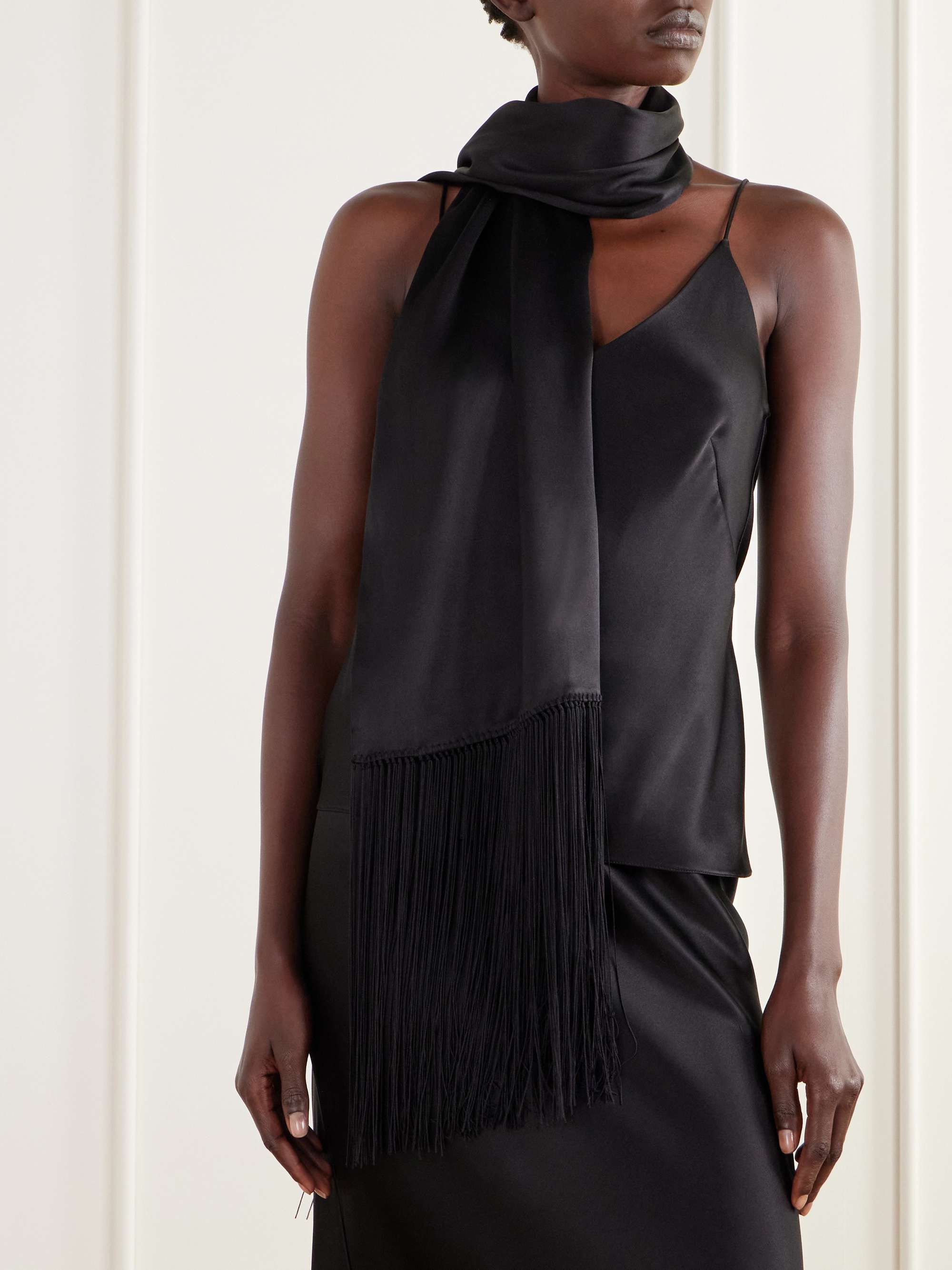 GABRIELA HEARST 