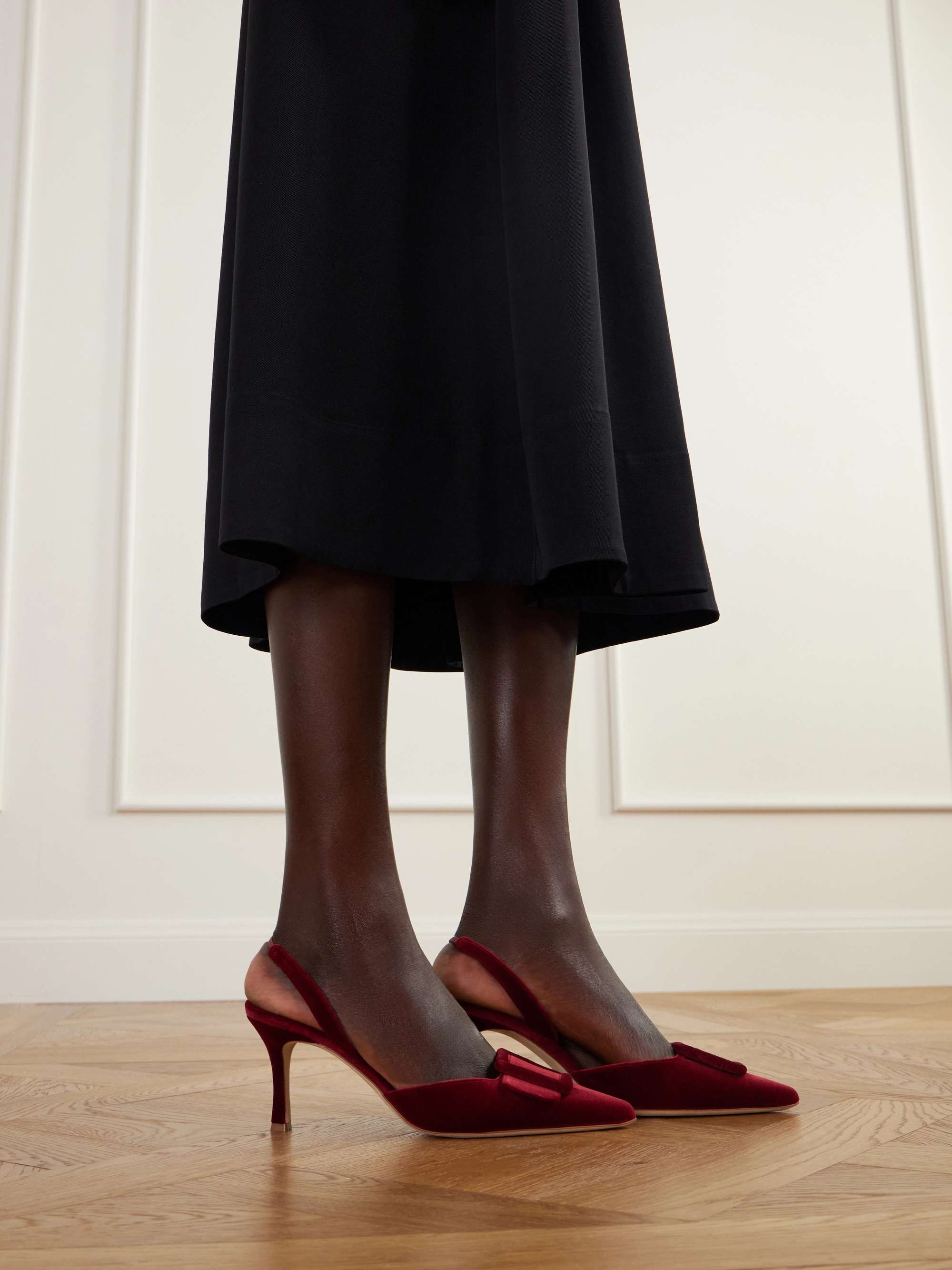MANOLO BLAHNIK 
