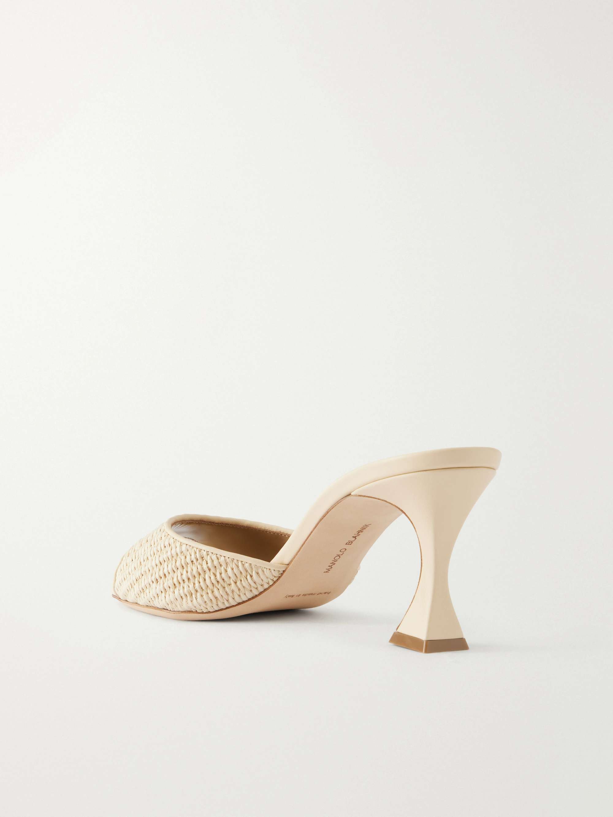 MANOLO BLAHNIK 