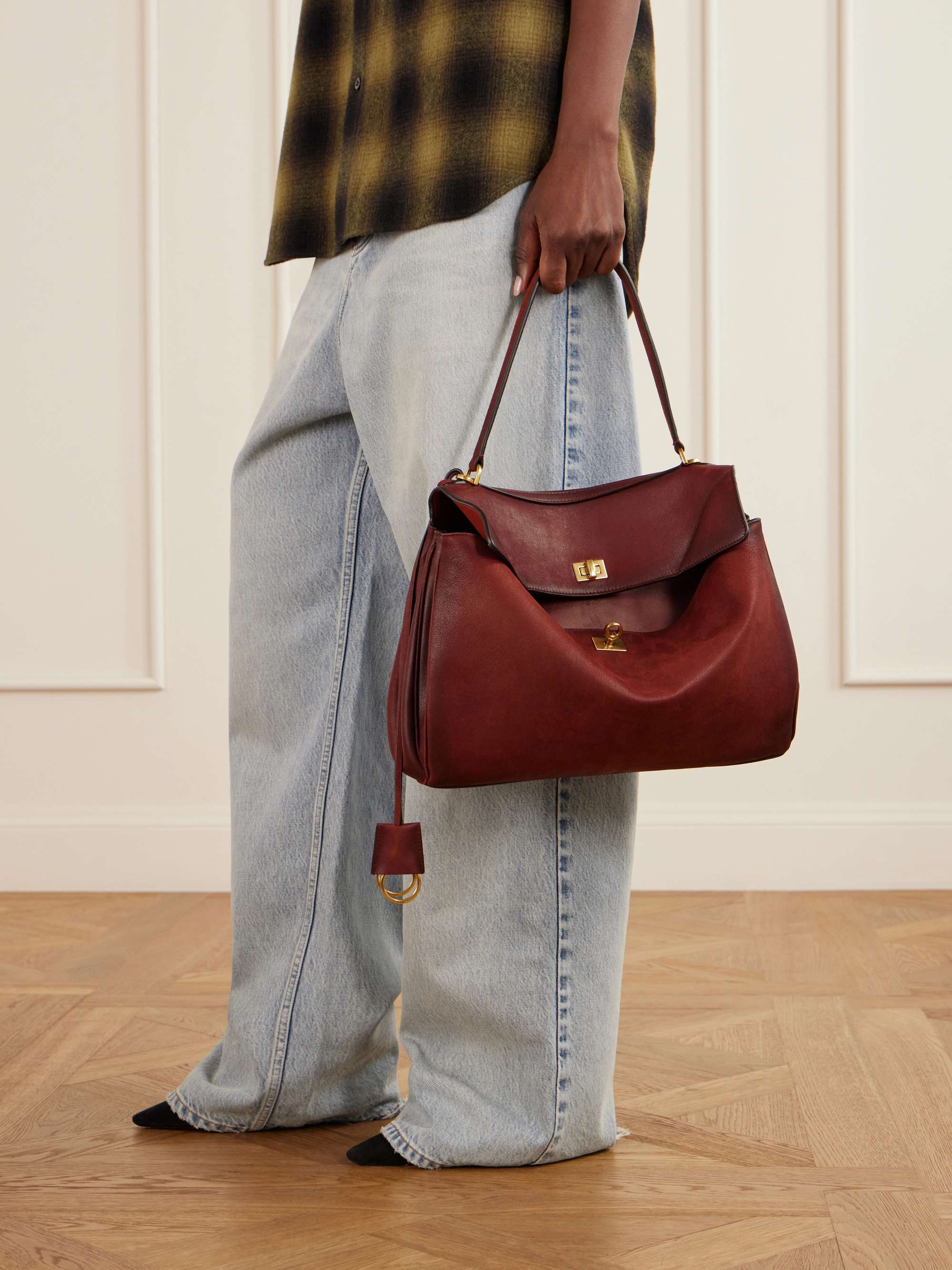 BALENCIAGA 