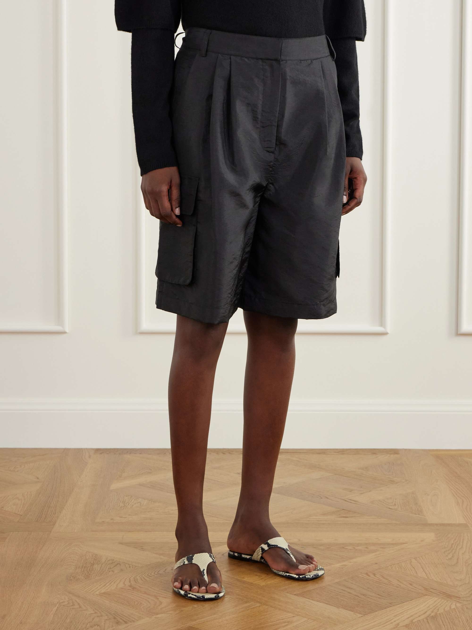 TIBI 
