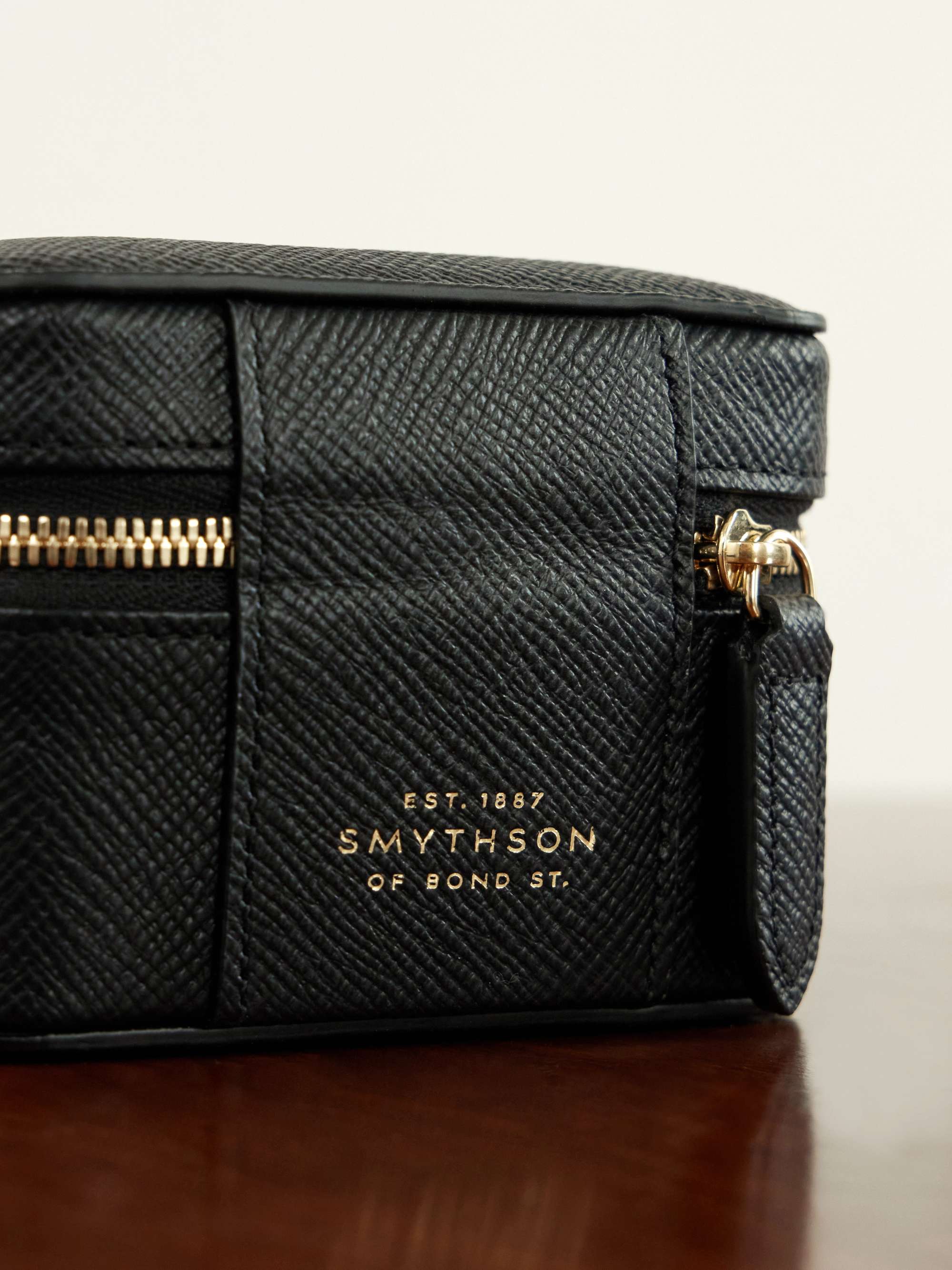 SMYTHSON 