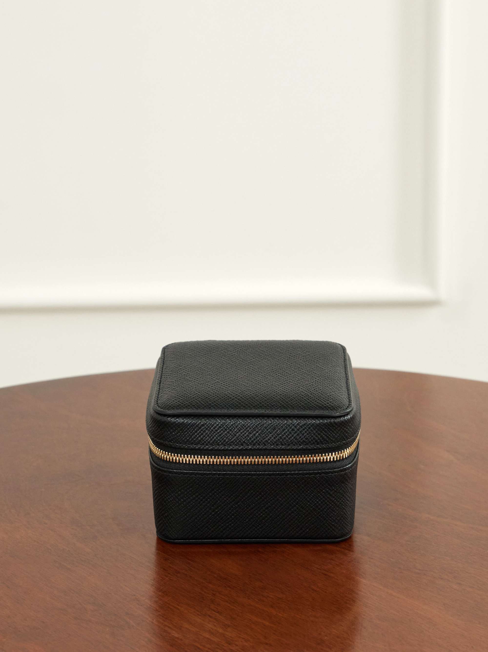 SMYTHSON 