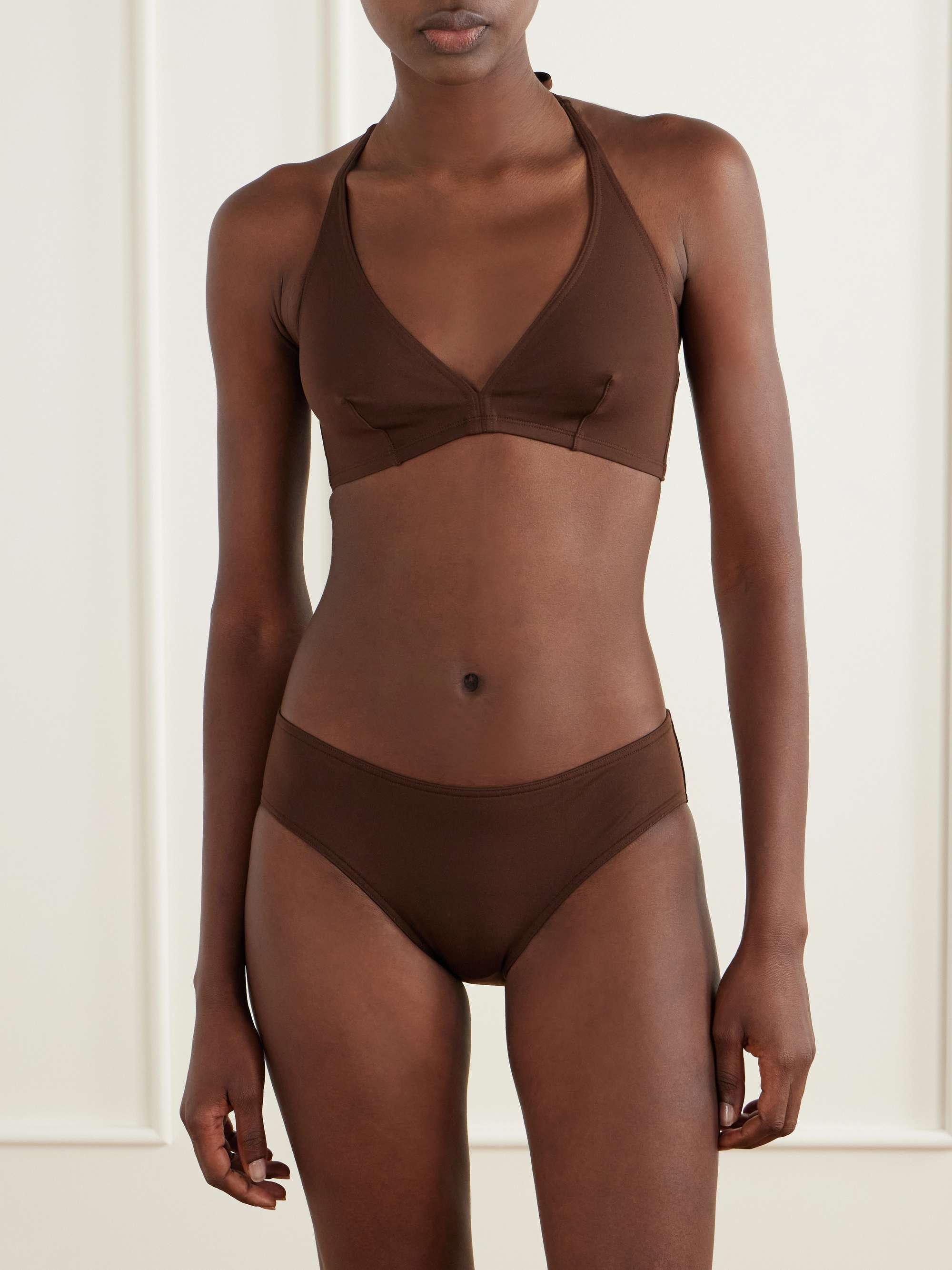 ERES Les Essentiels Gang triangle bikini top