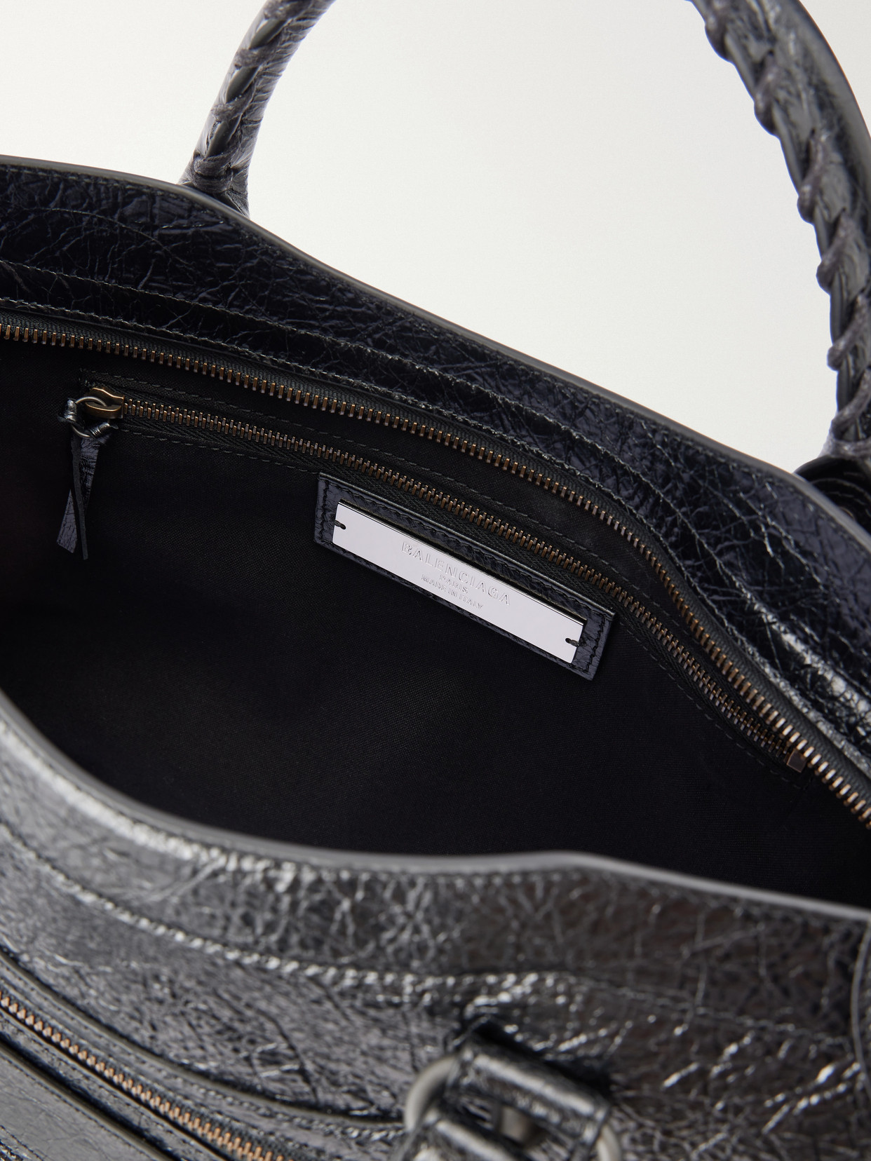 Le City Medium Embellished Crinkled-Leather Shoulder Bag