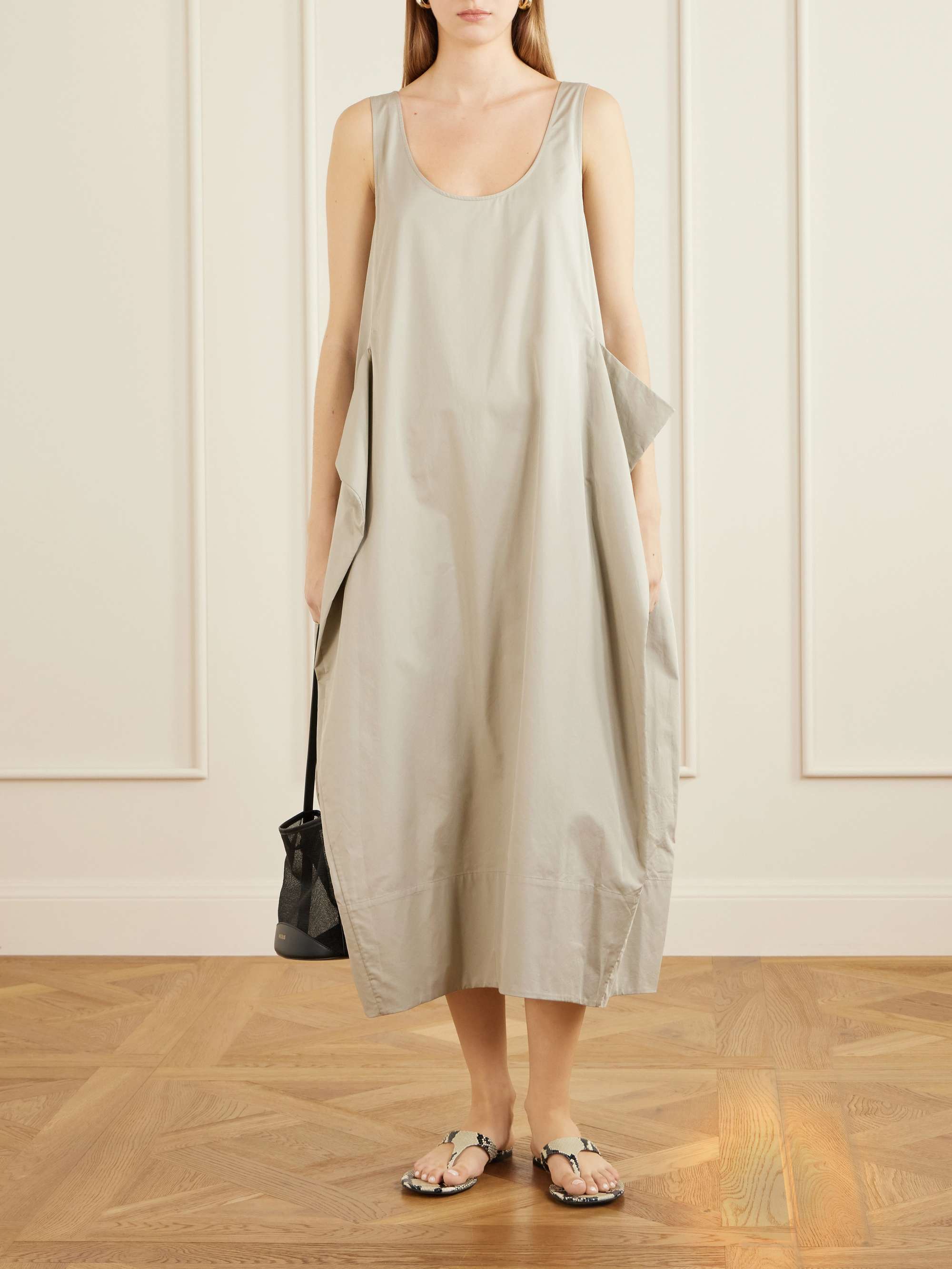 TIBI 